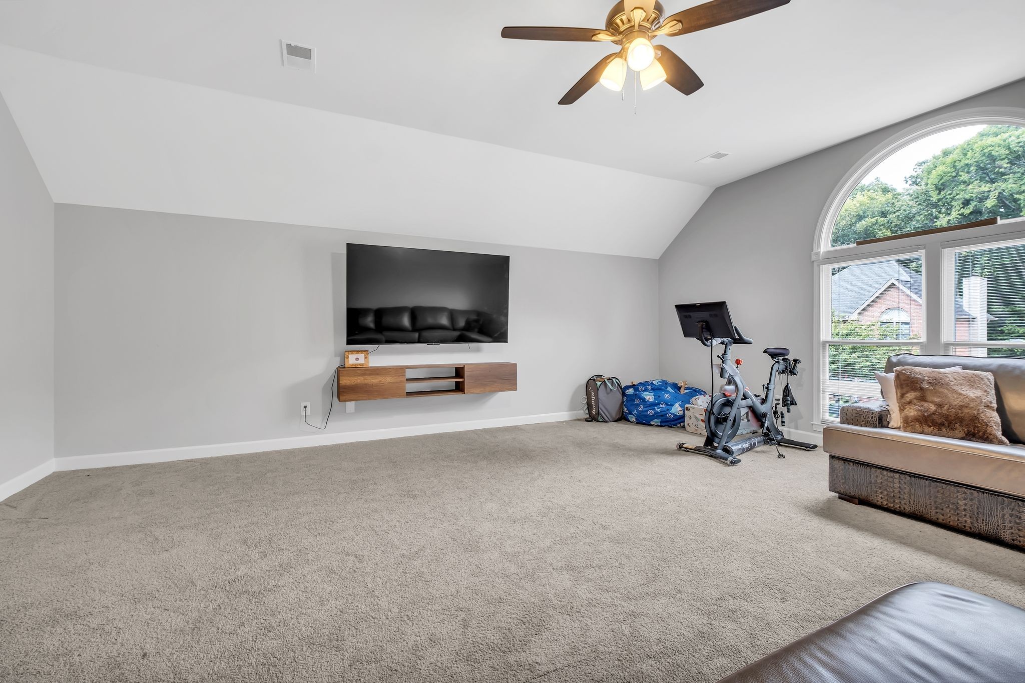 3908 Lakeridge Run