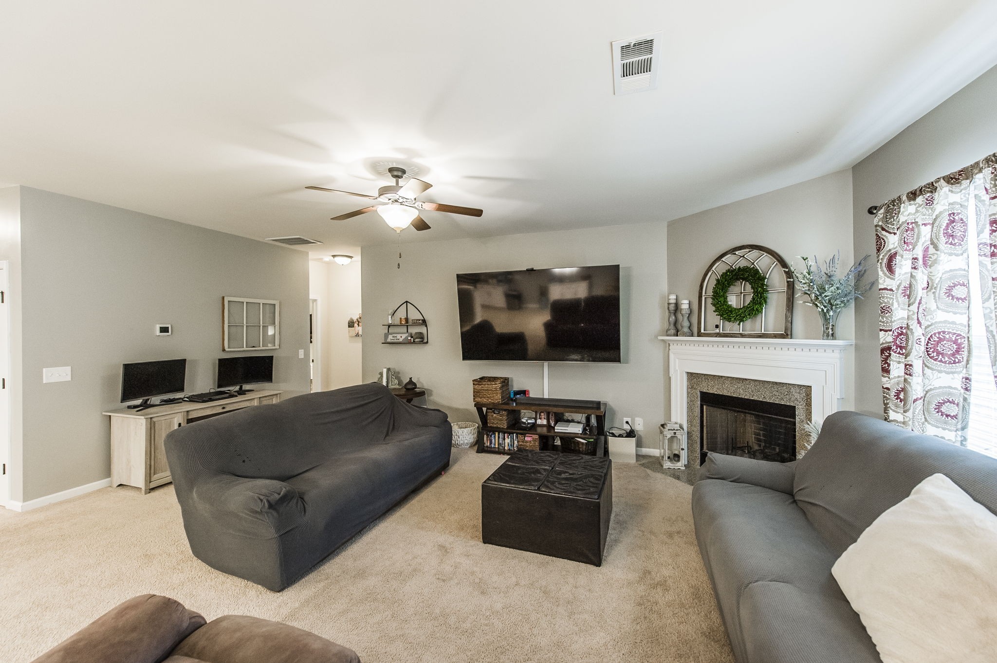 529 Rock Island Way