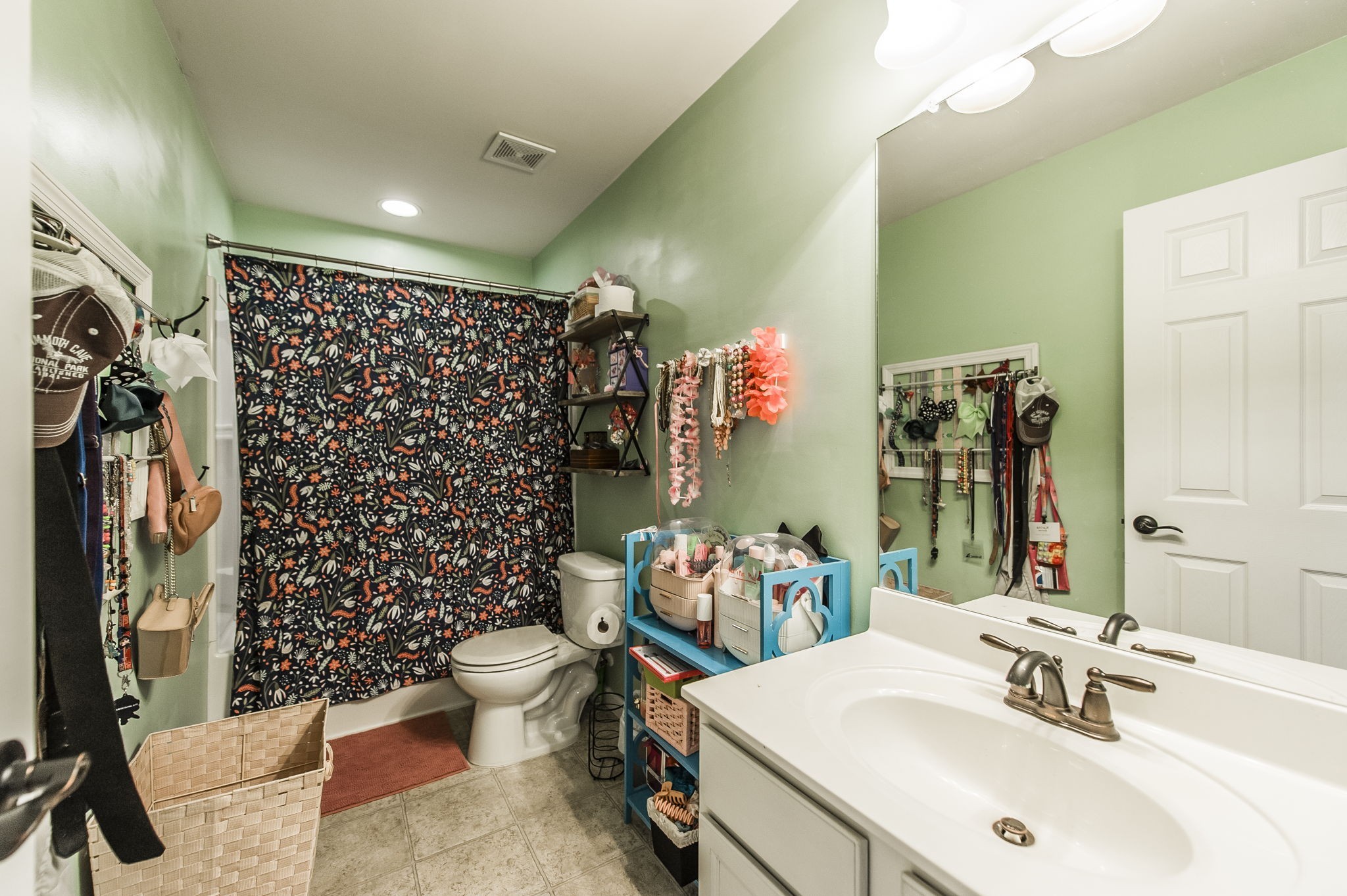529 Rock Island Way
