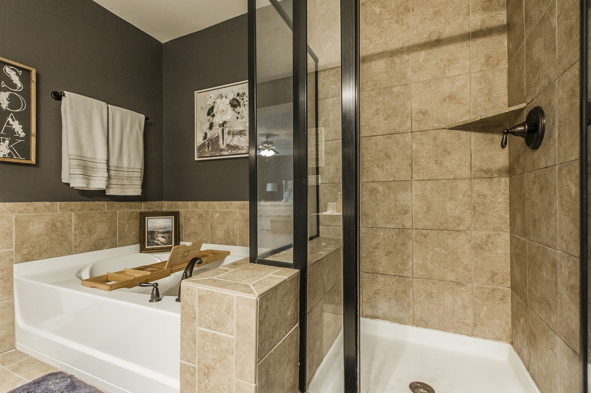 529 Rock Island Way