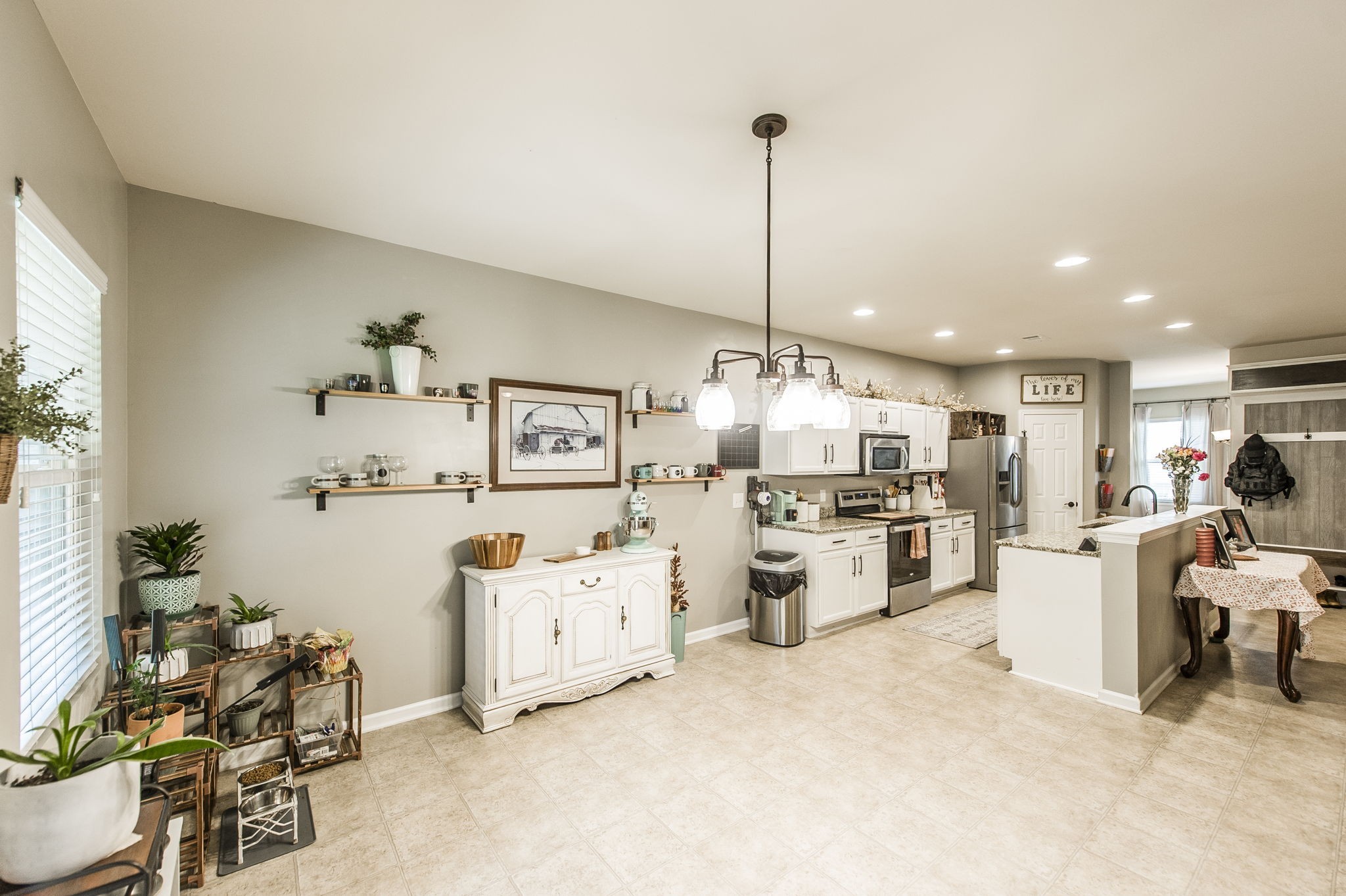 529 Rock Island Way