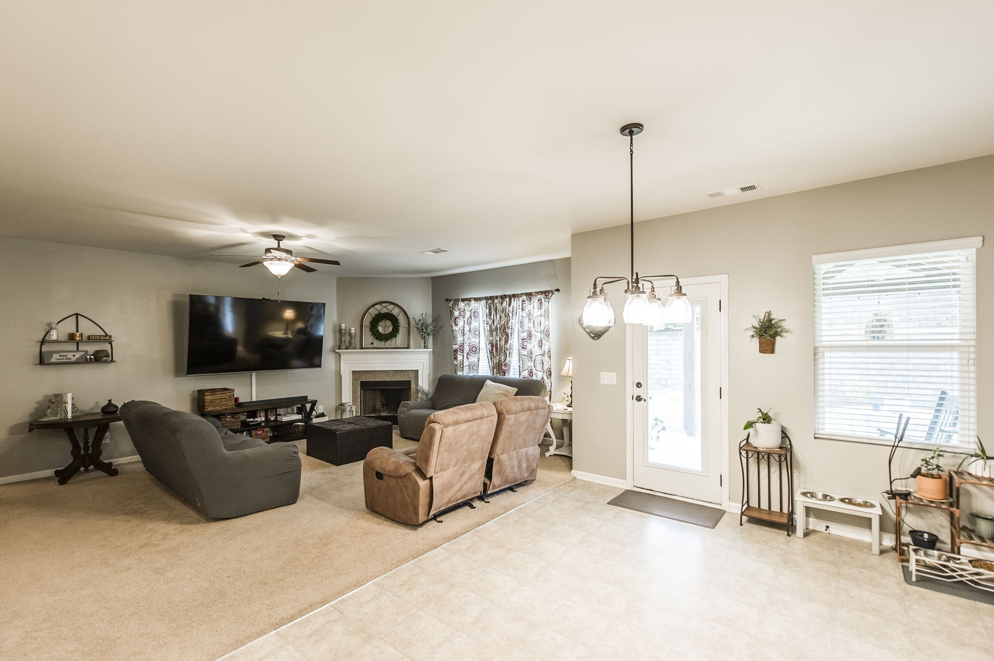 529 Rock Island Way