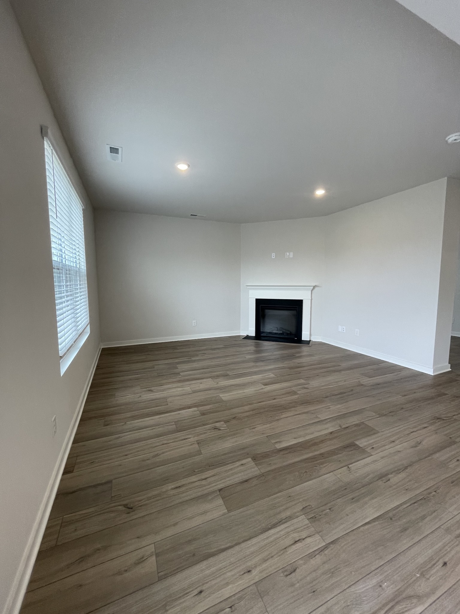 2458 Williams Ridge