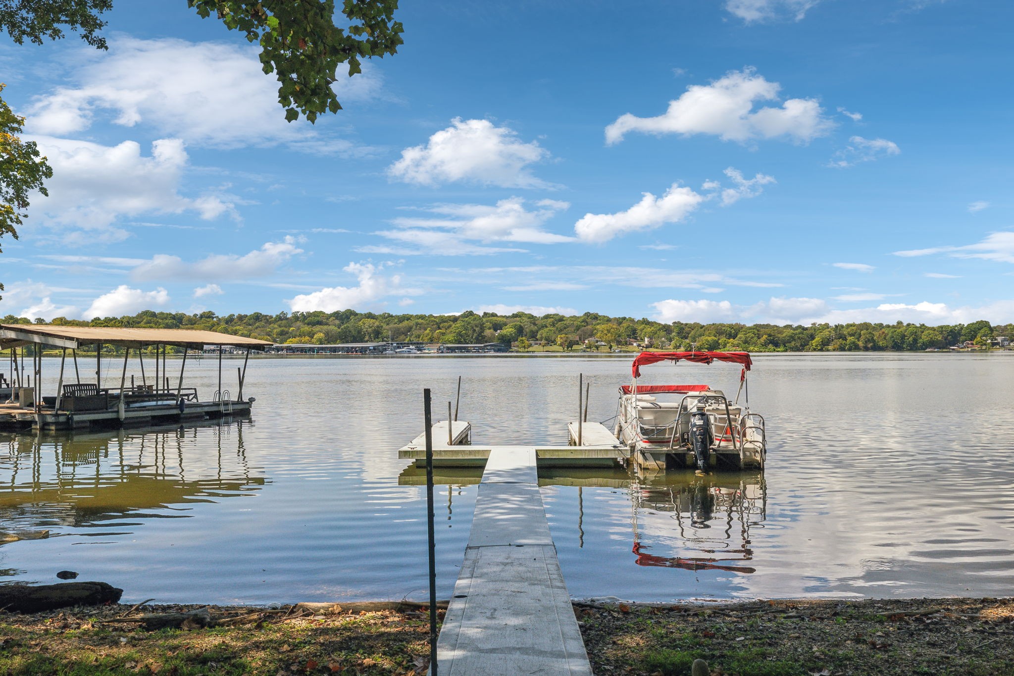 292 Lake Terrace Dr