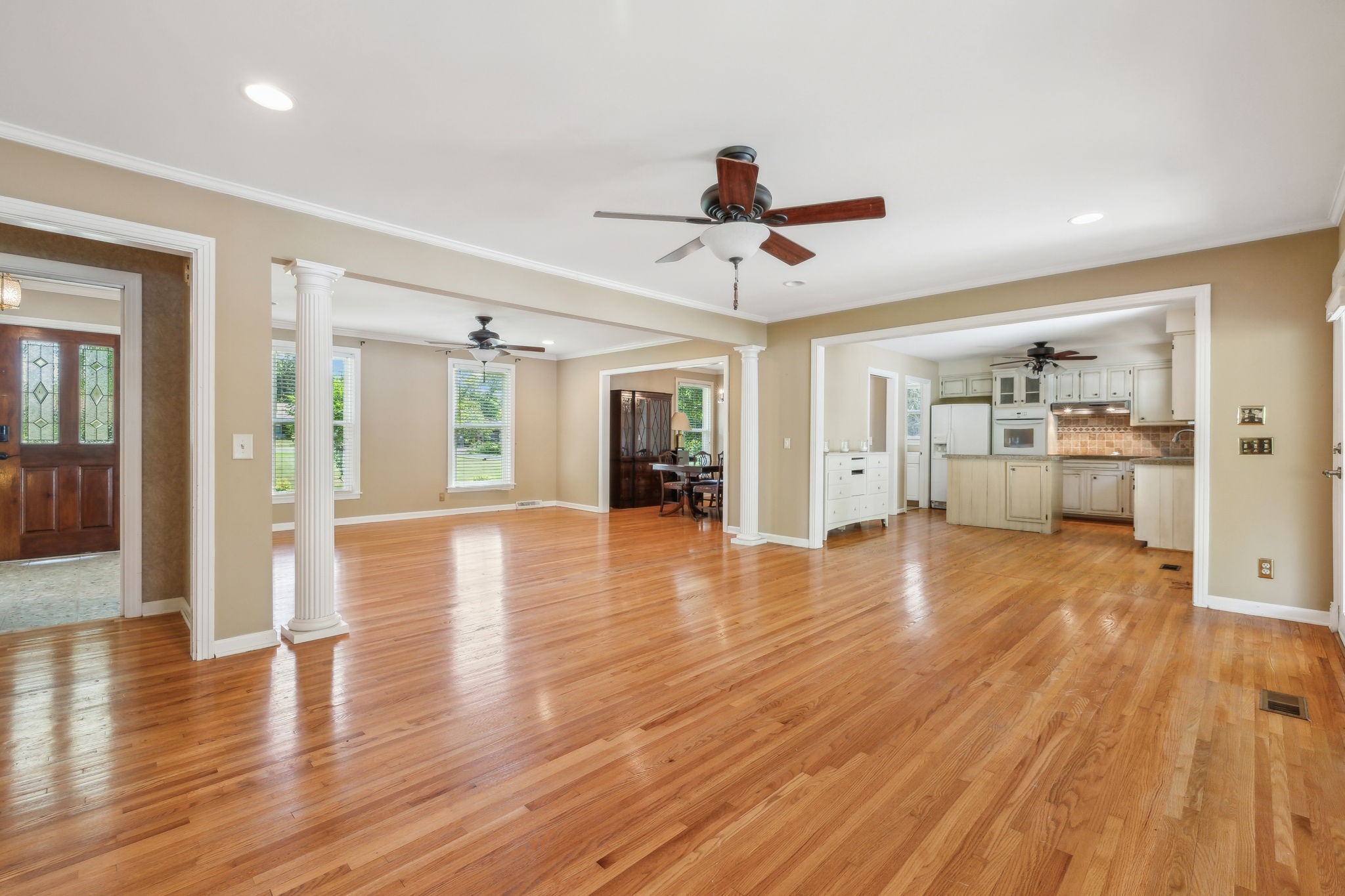 292 Lake Terrace Dr