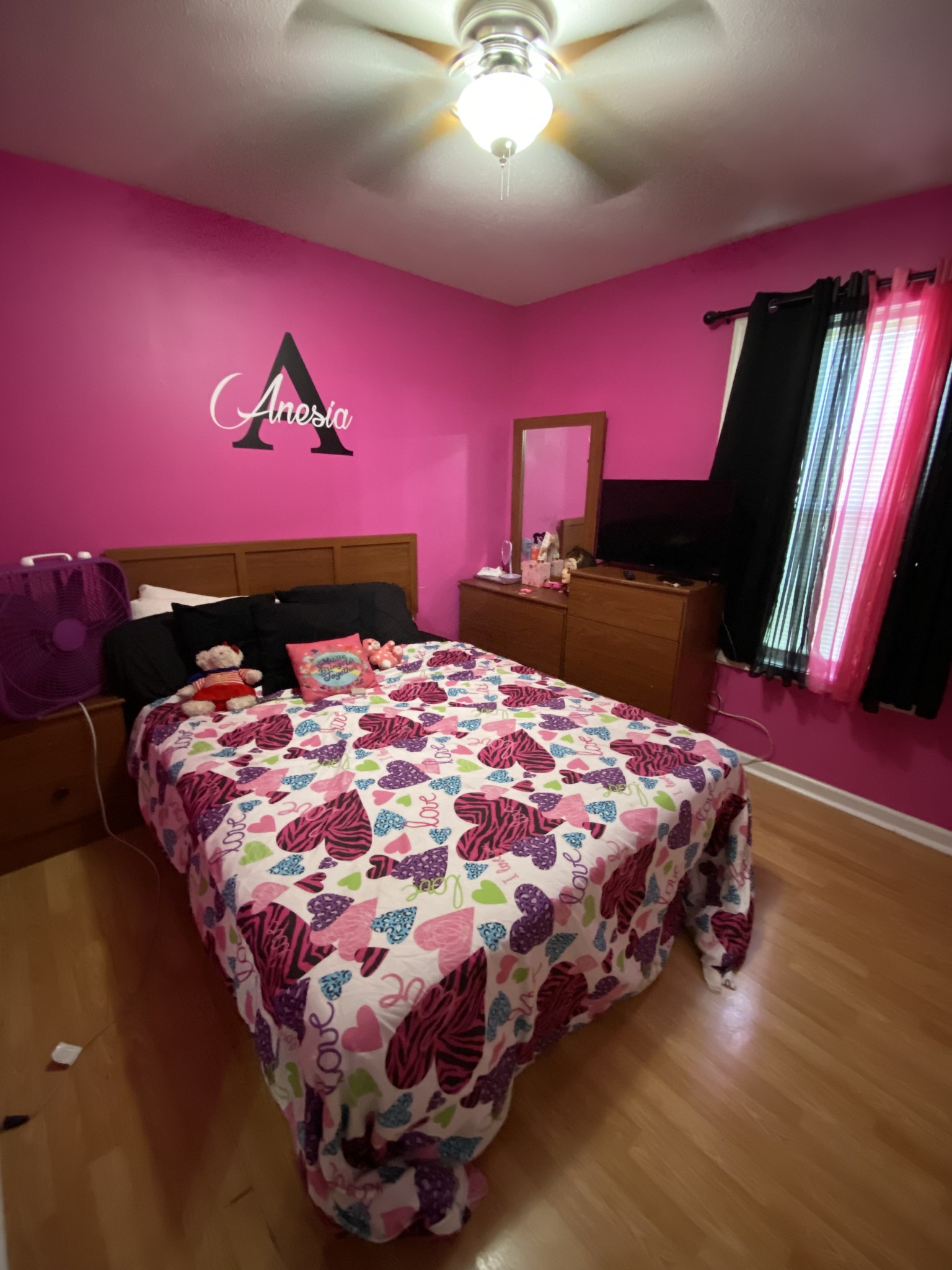 917 Crabapple Ln