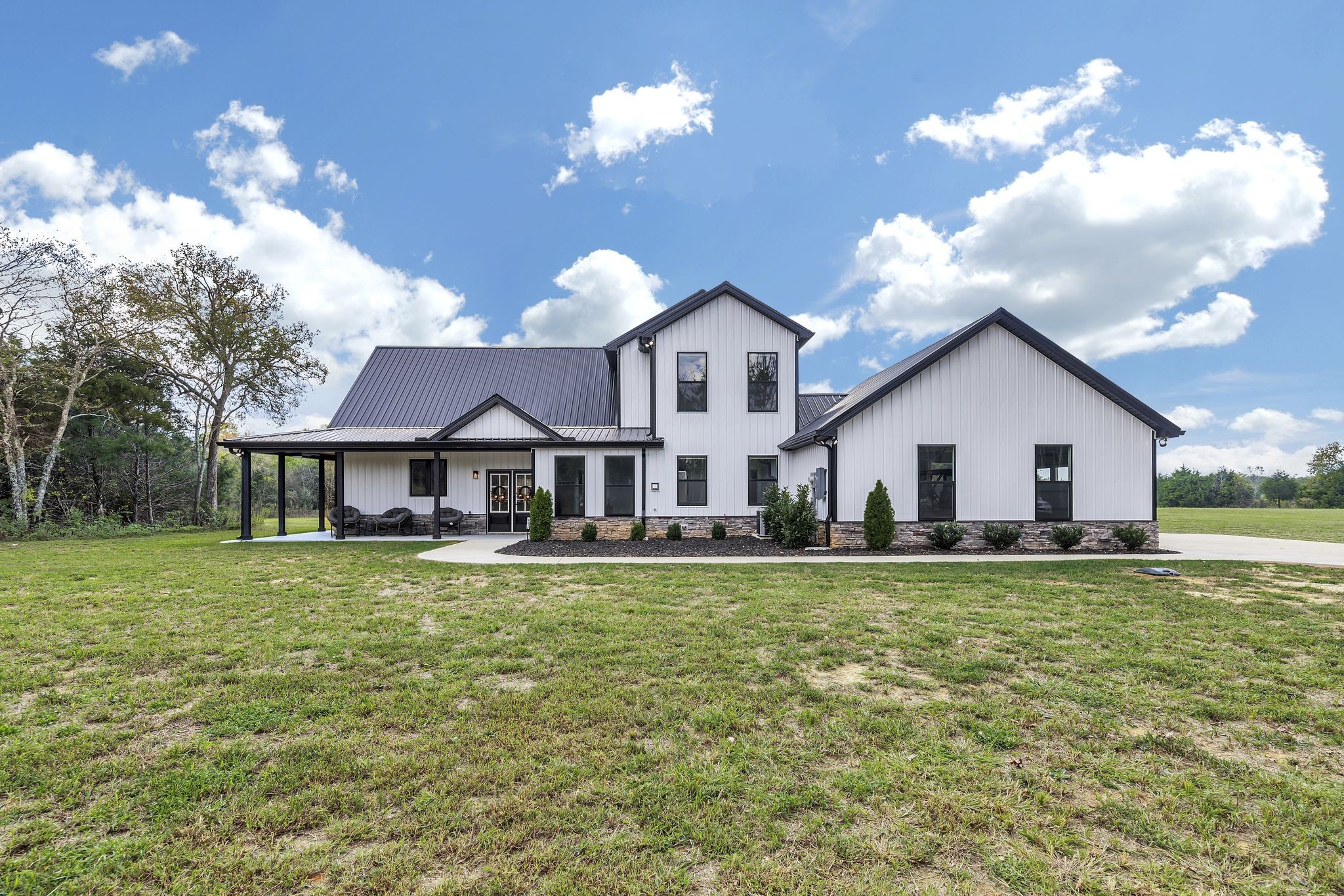 3032 Vesta Rd