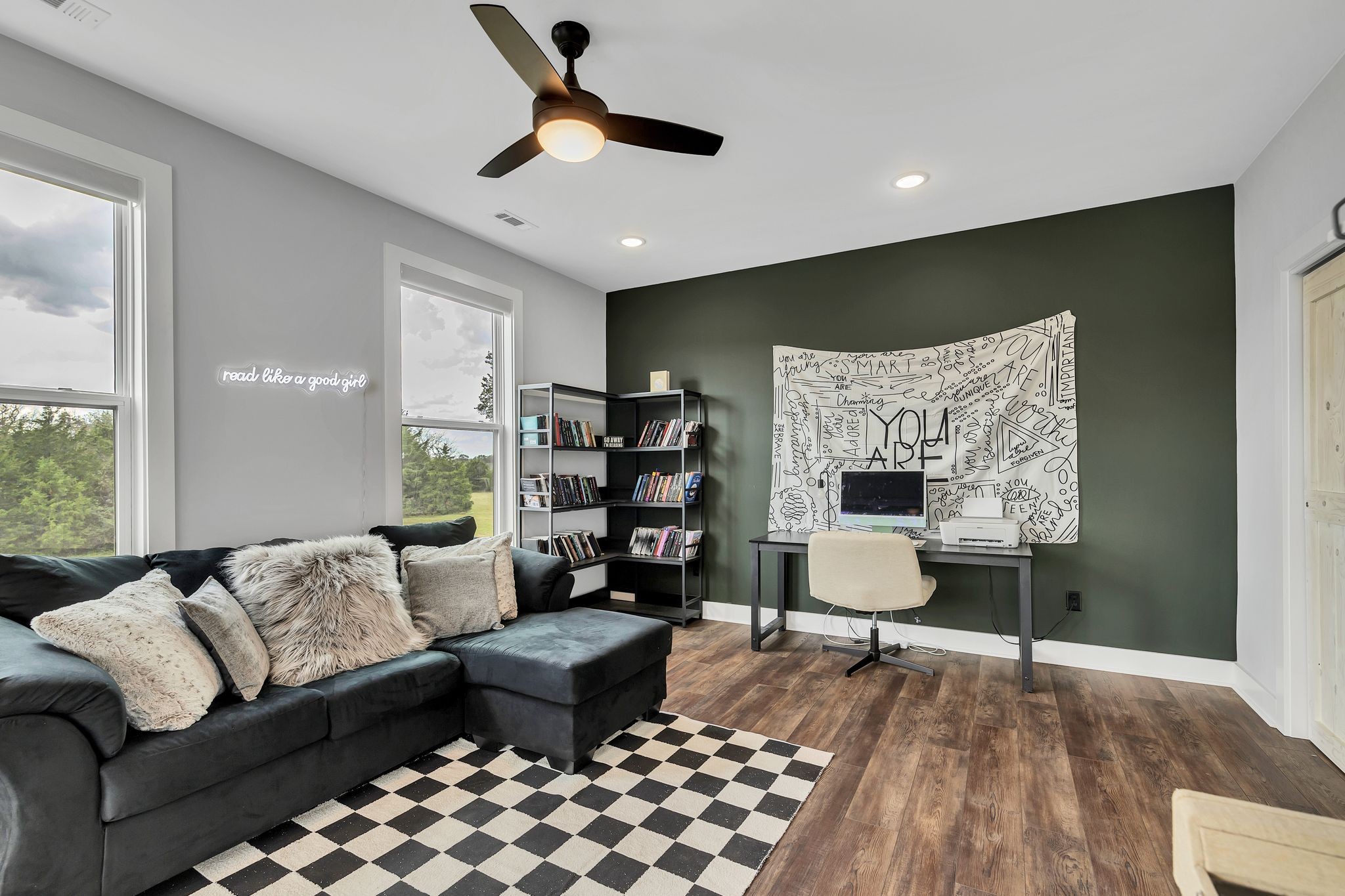 3032 Vesta Rd