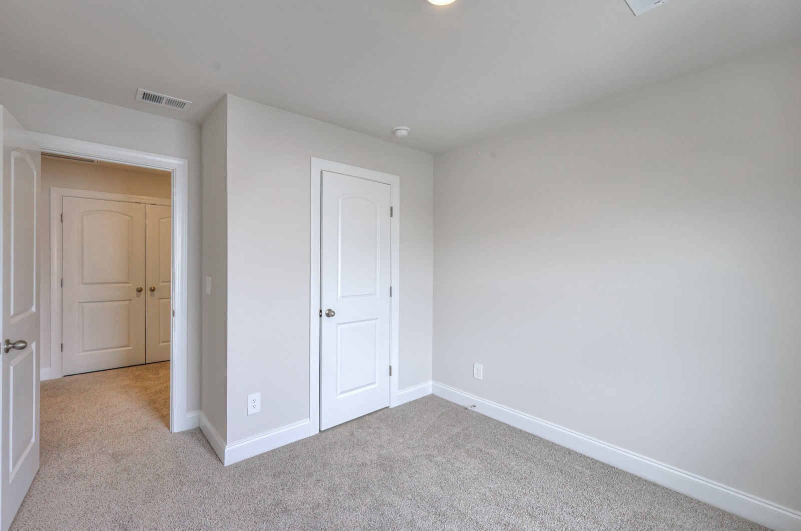 4612 Ridge Bend Dr