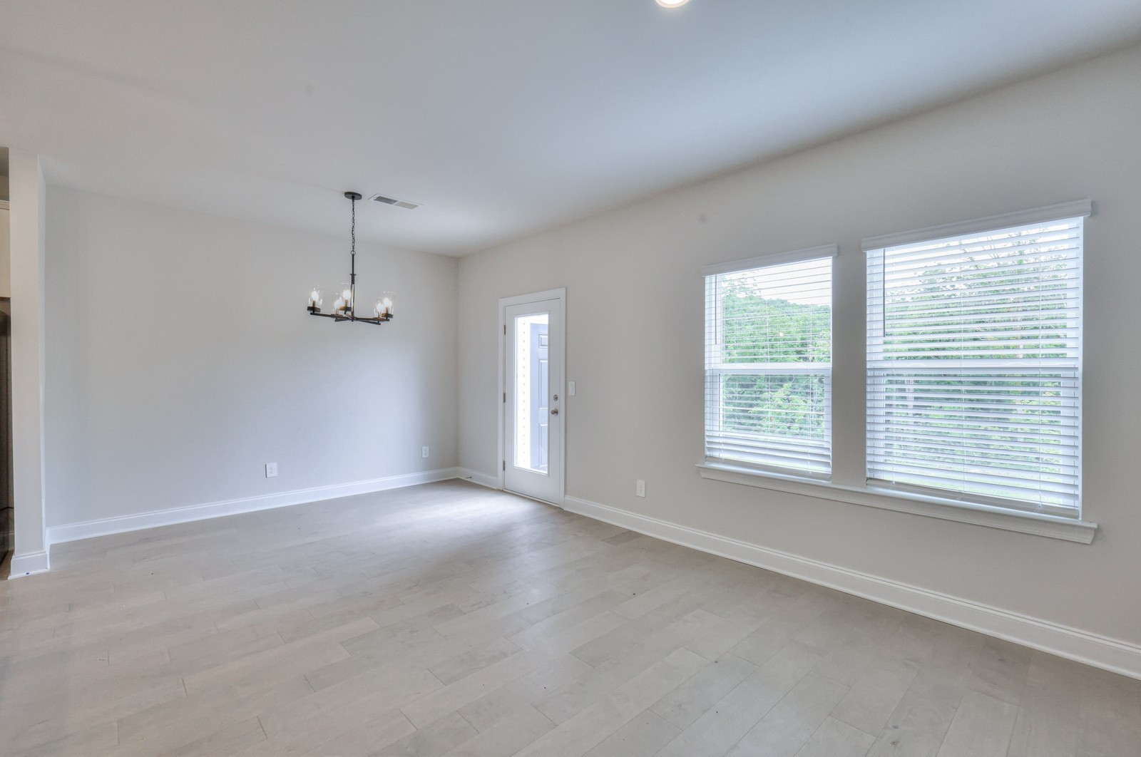 4612 Ridge Bend Dr