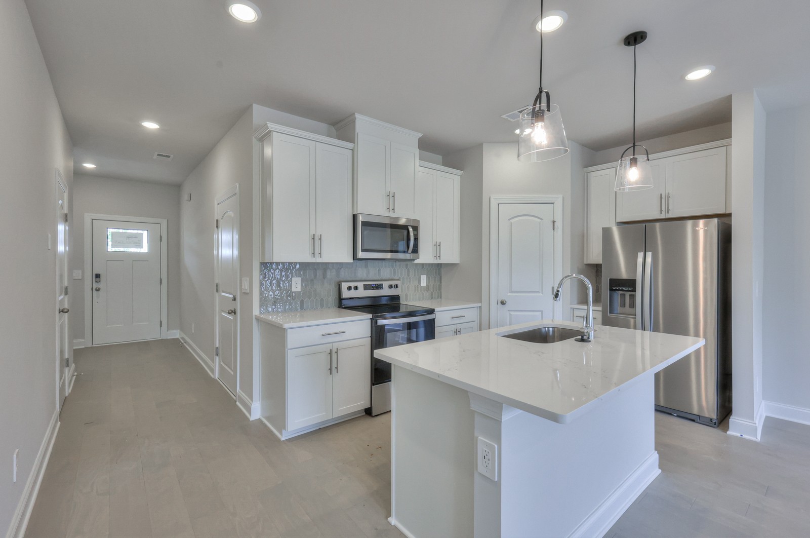 4612 Ridge Bend Dr