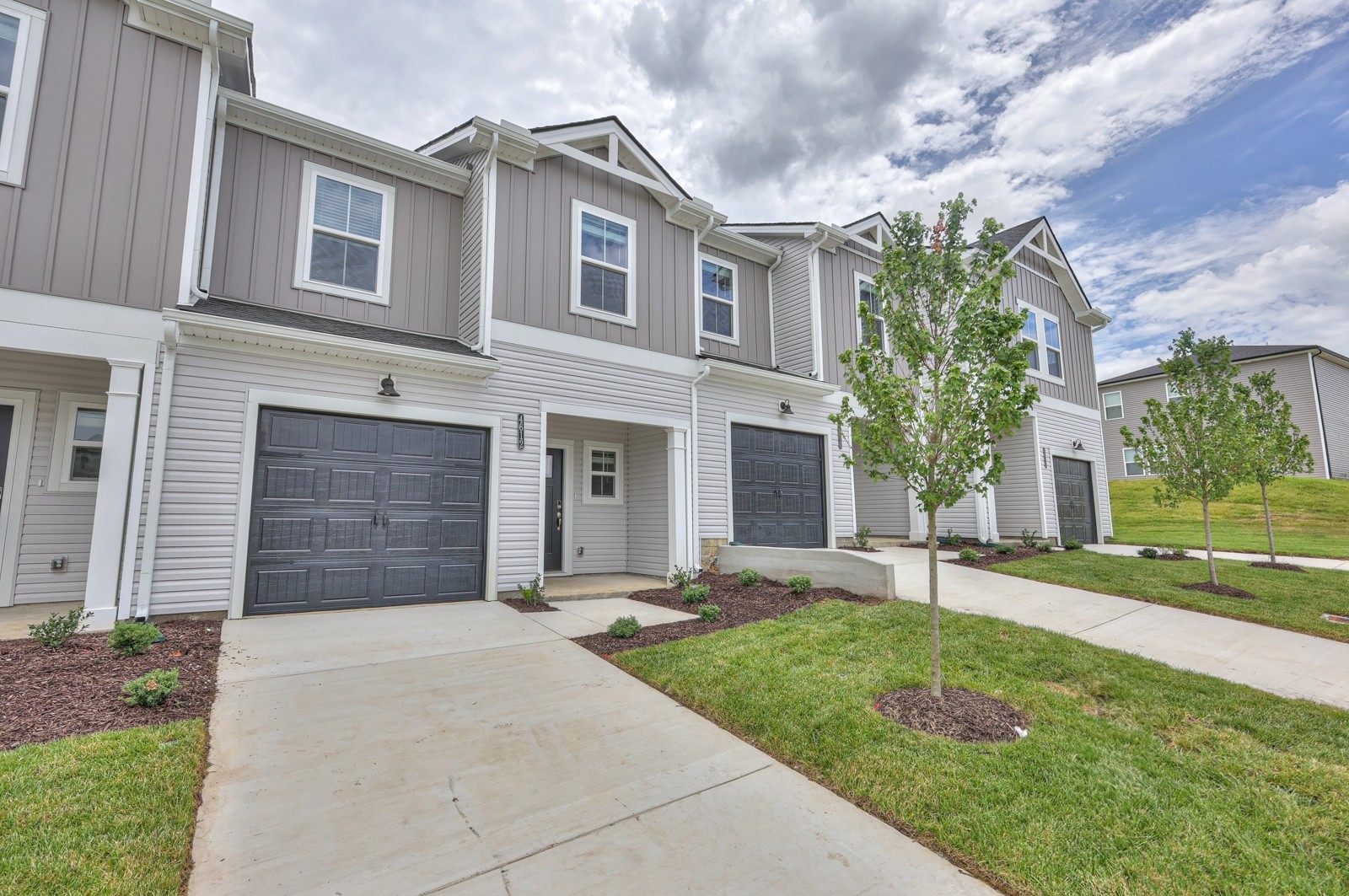 4612 Ridge Bend Dr