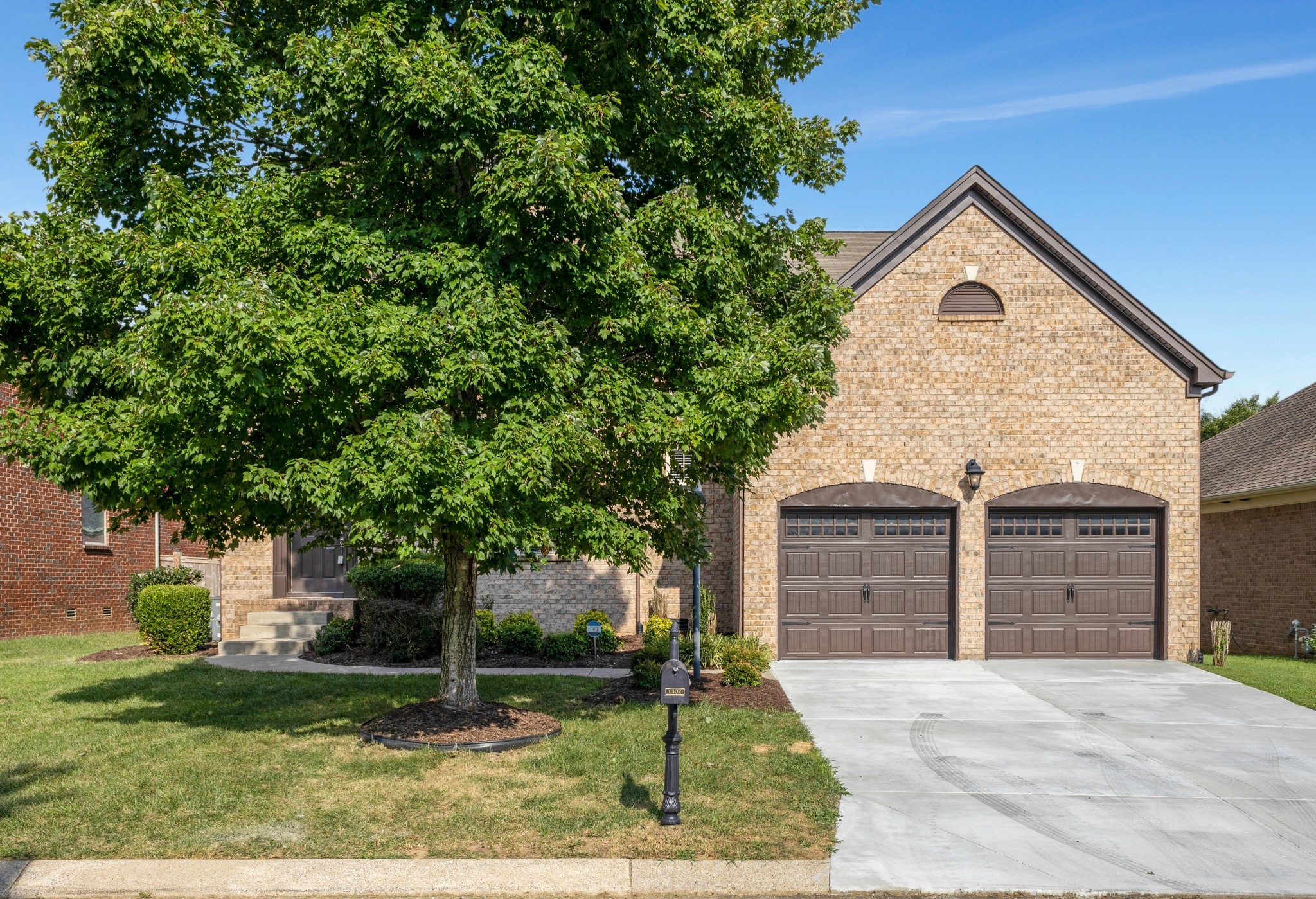 1302 Avery Park Ln