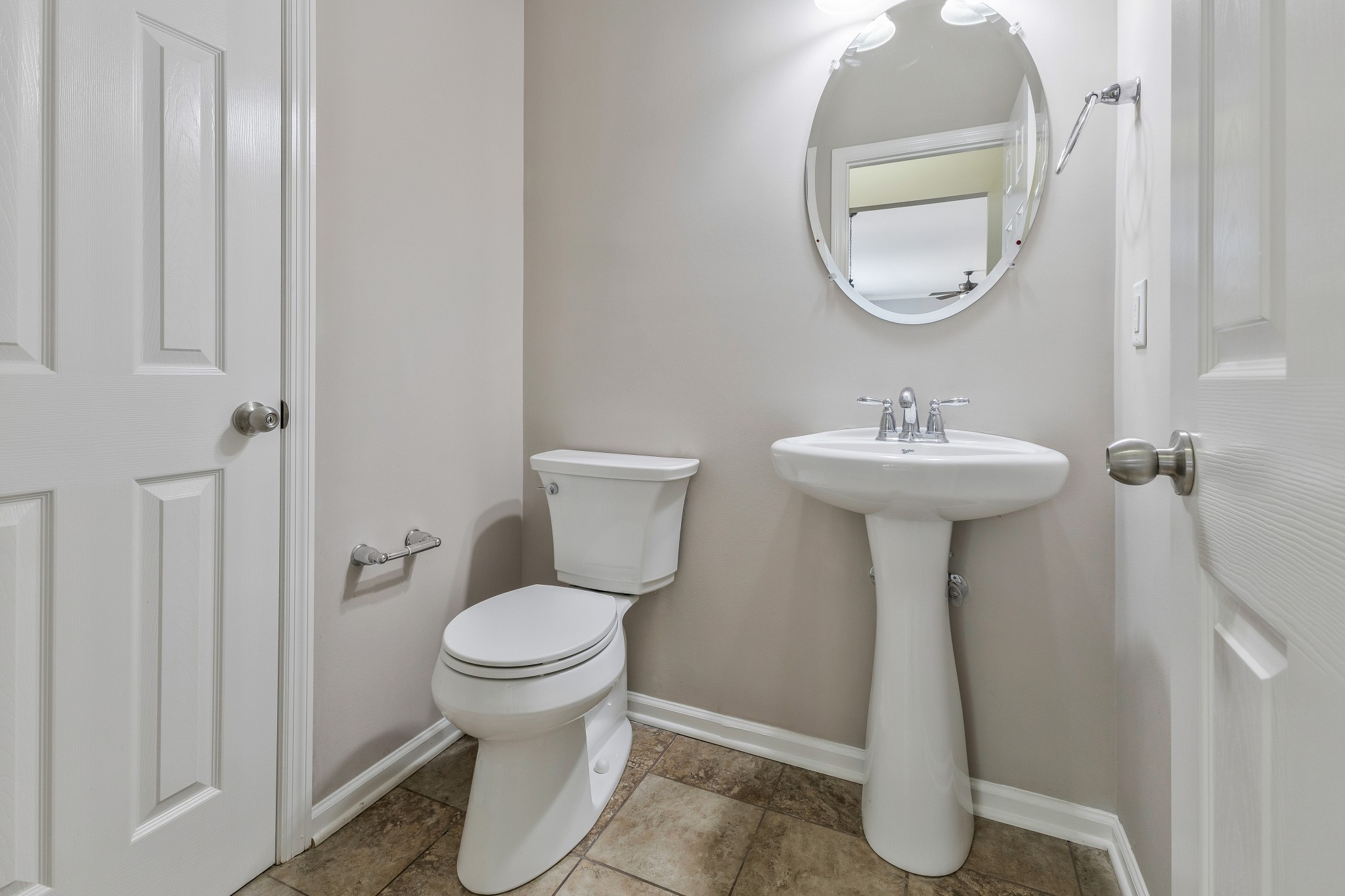 1302 Avery Park Ln