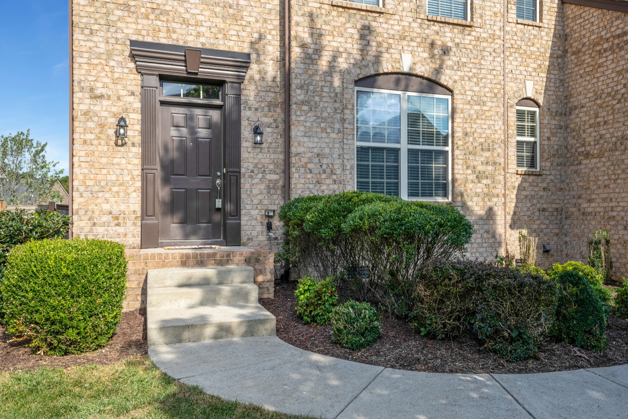 1302 Avery Park Ln