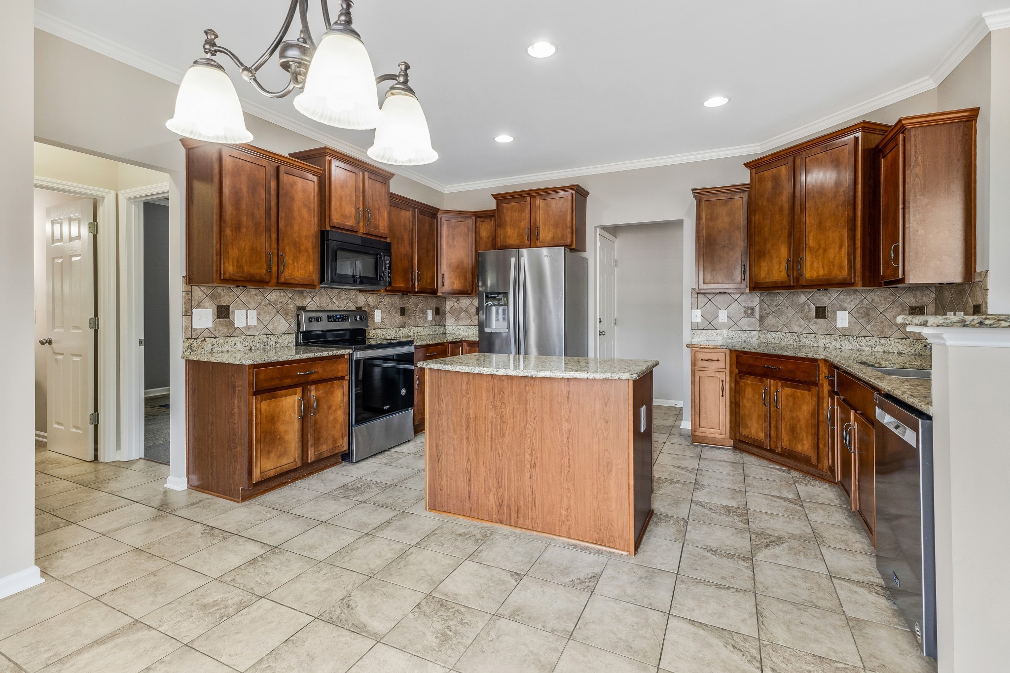 1302 Avery Park Ln