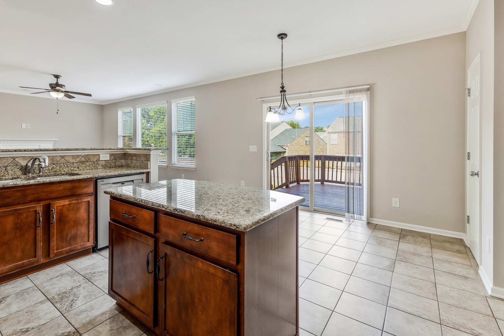 1302 Avery Park Ln