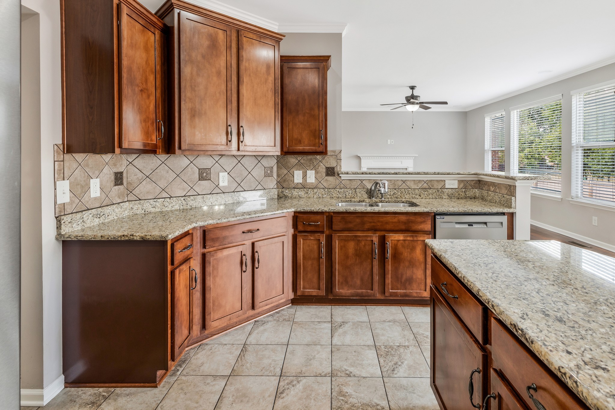 1302 Avery Park Ln