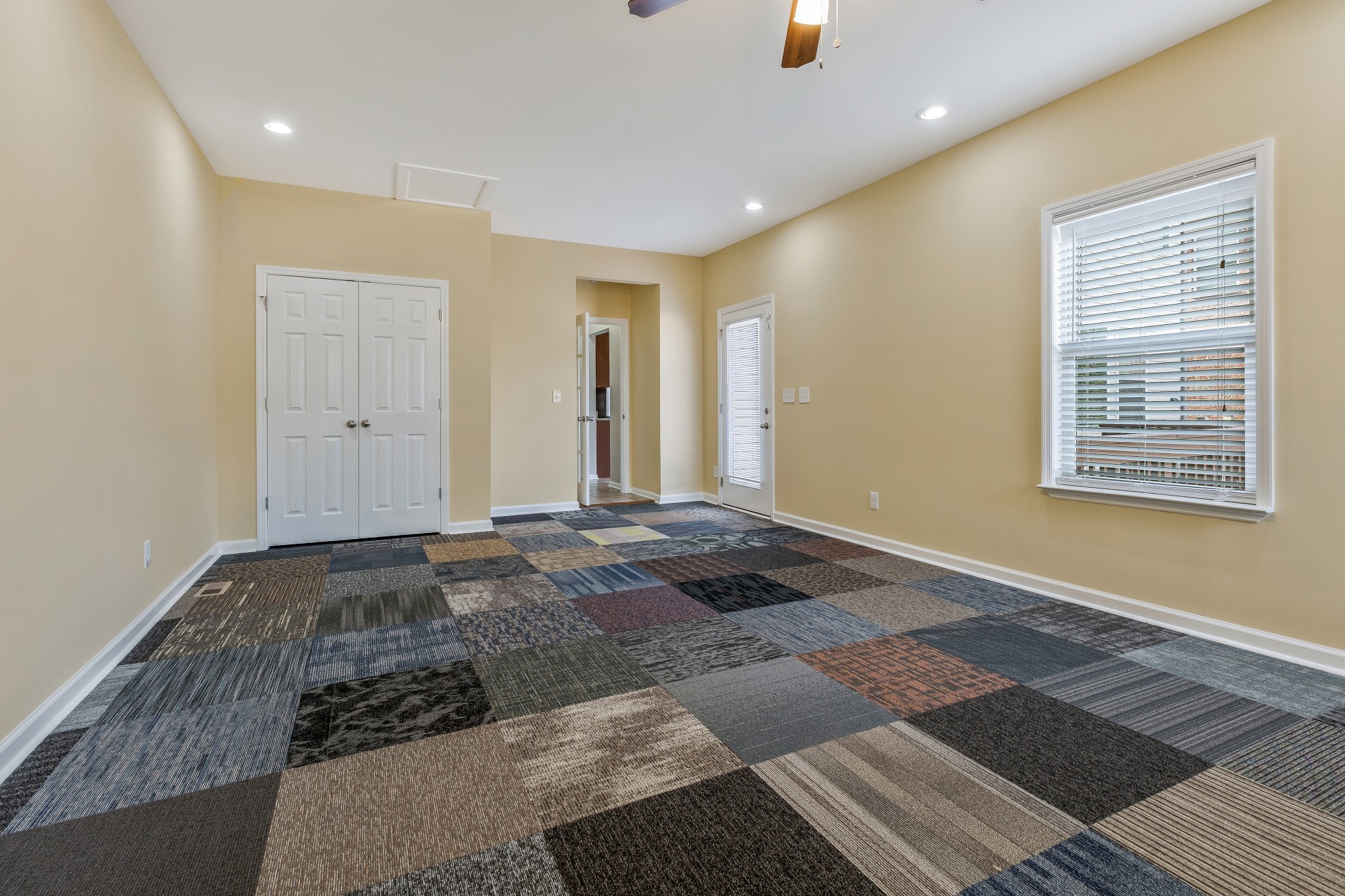 1302 Avery Park Ln