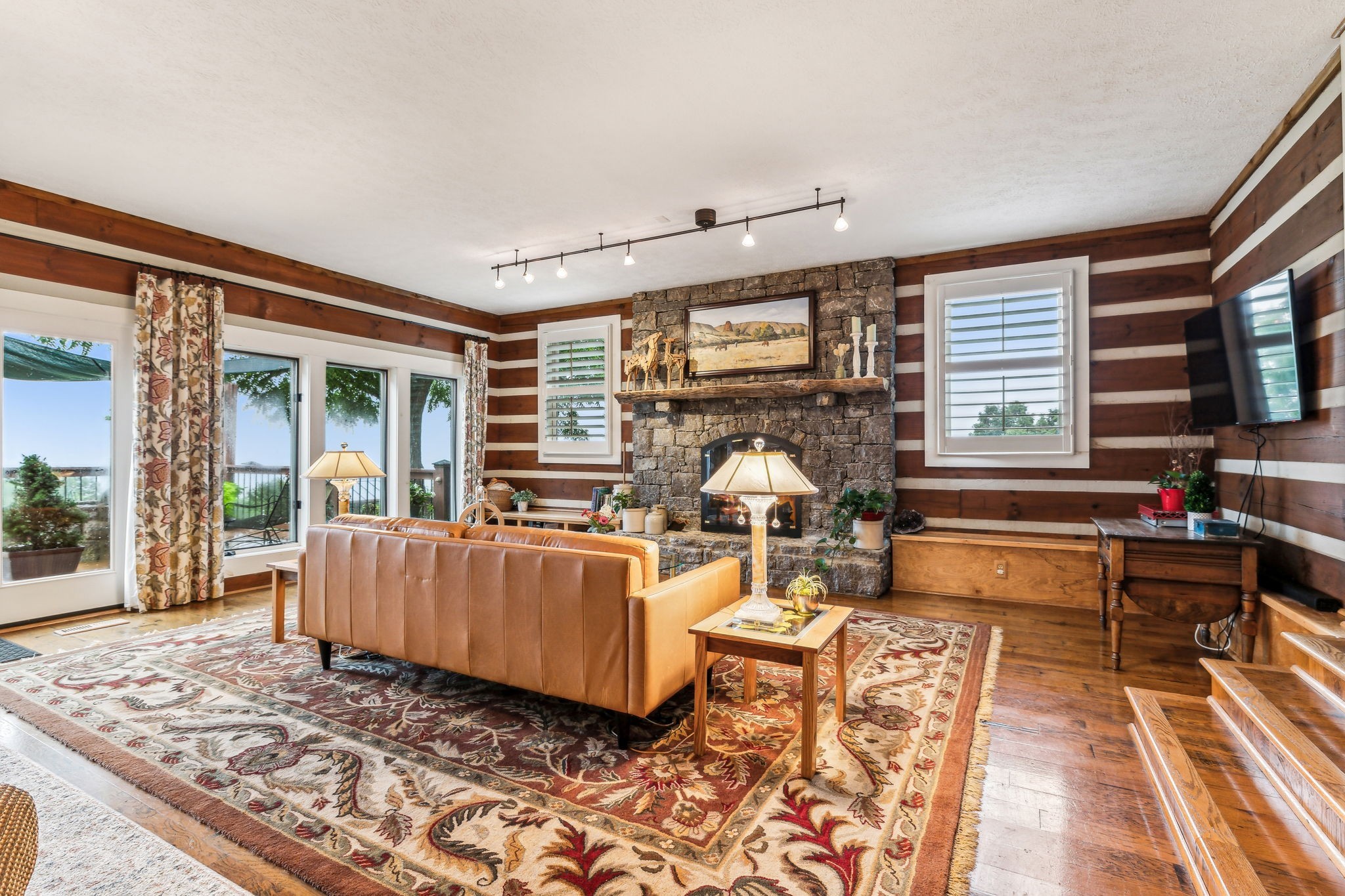 408 Phillips Rd