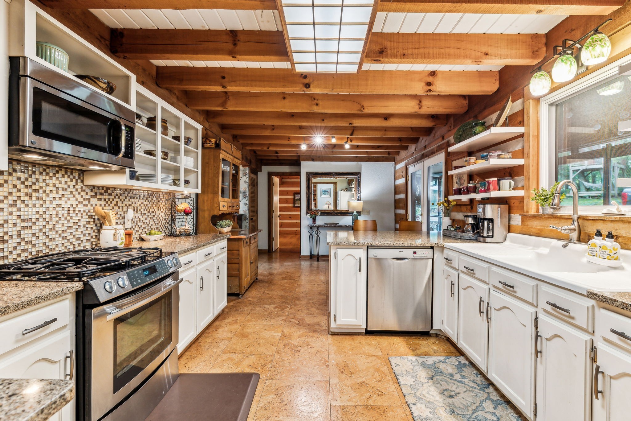408 Phillips Rd
