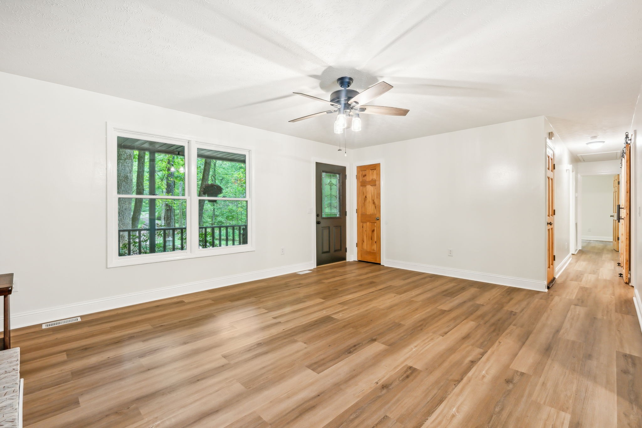 1101 Johns Rd