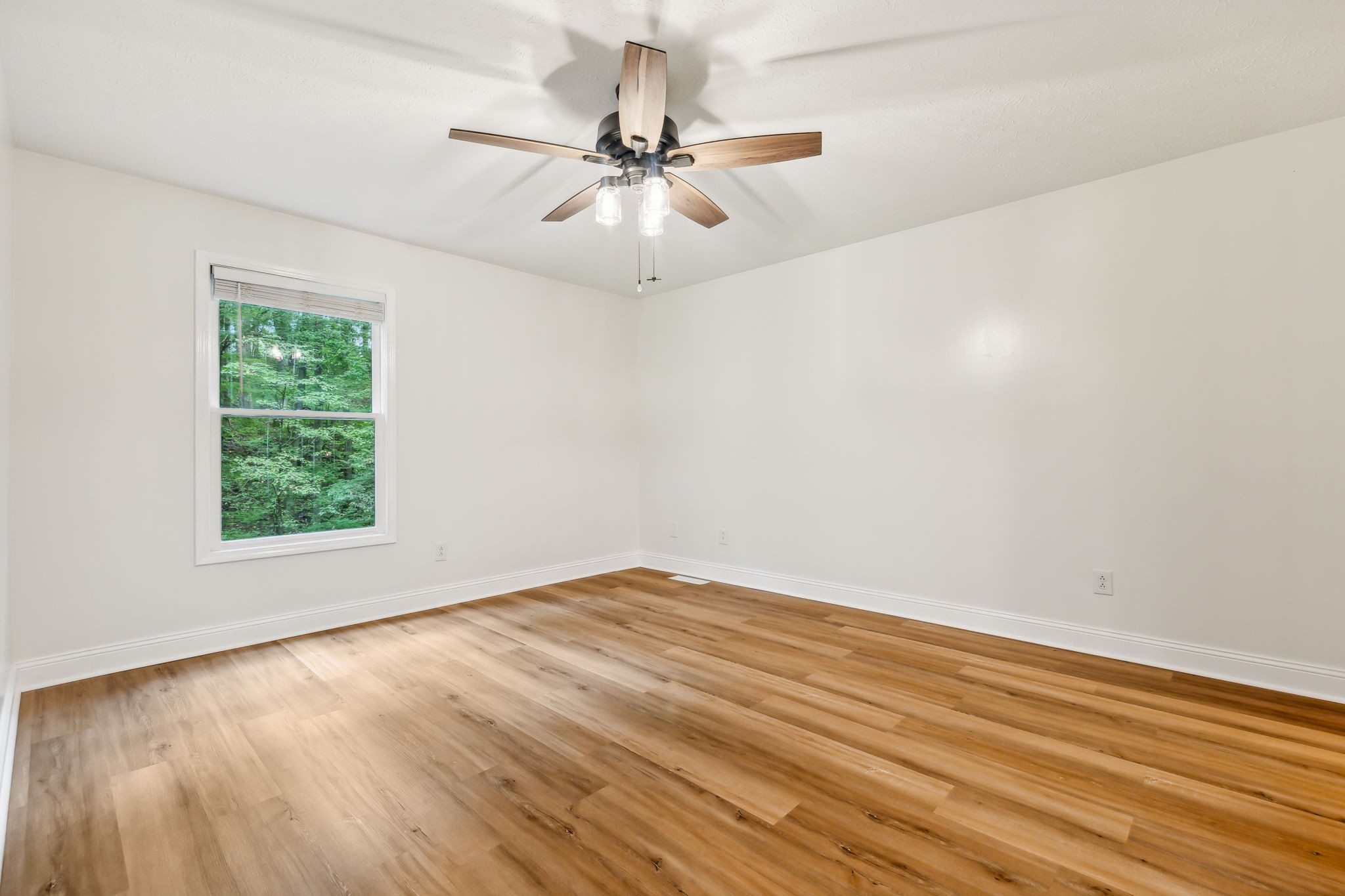 1101 Johns Rd