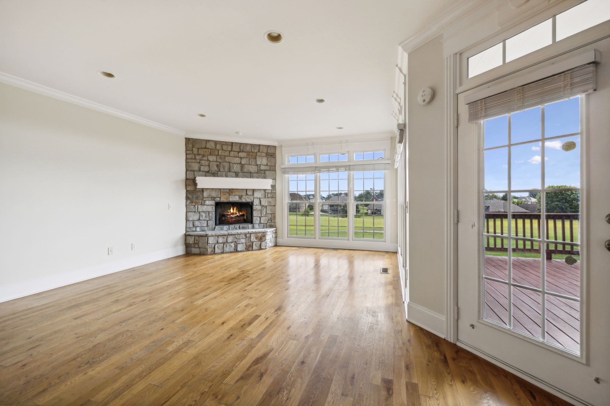 501 Five Oaks Blvd