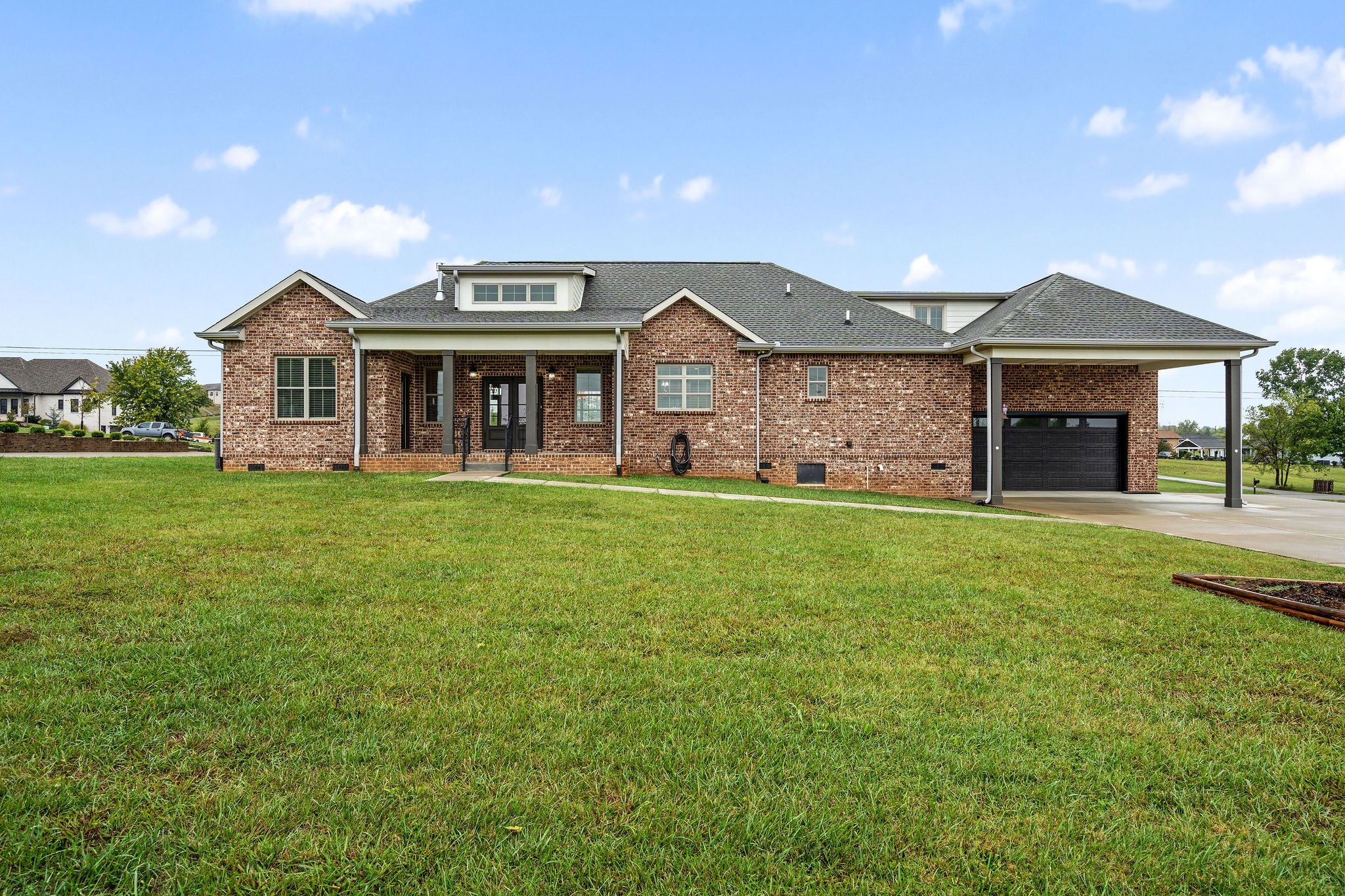 1407 Barrett Dr