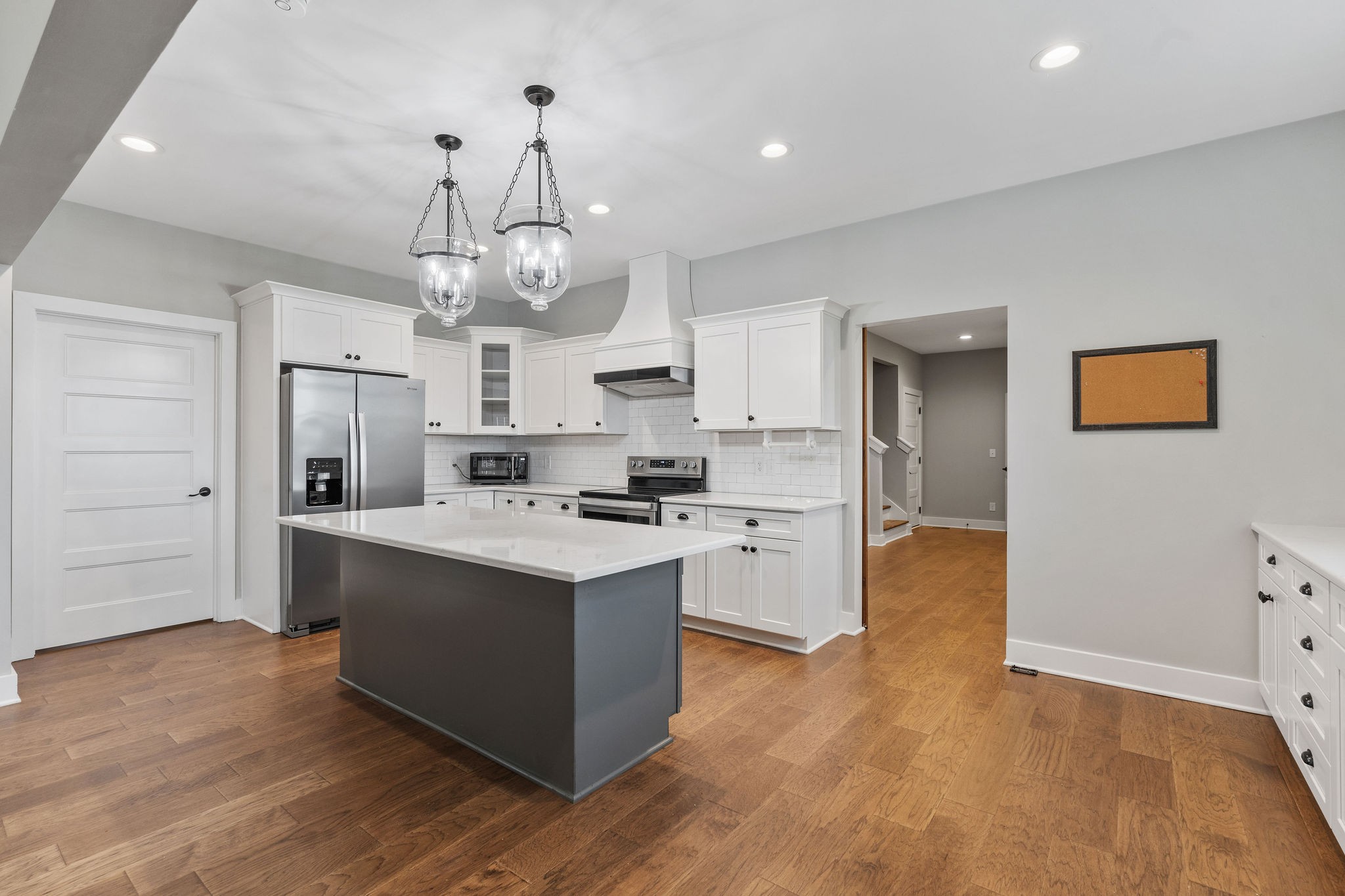 1407 Barrett Dr