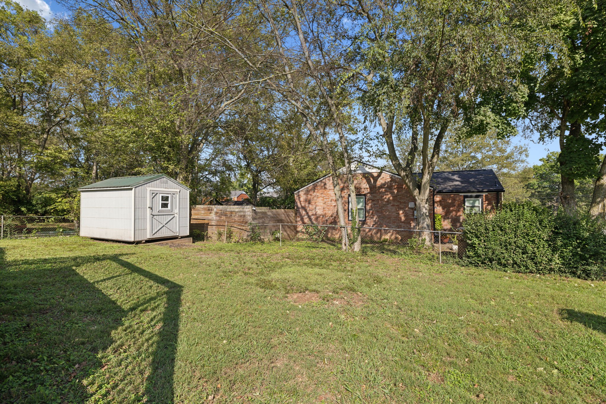 3200 Crowe Dr