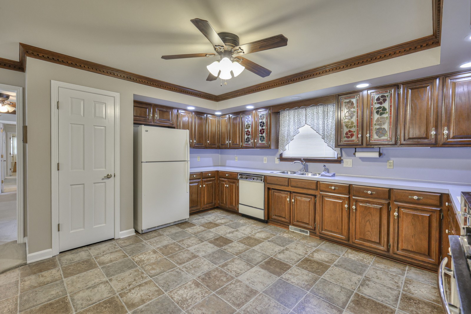 1703 Cook Dr