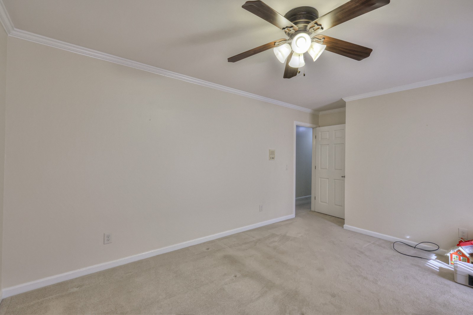 1703 Cook Dr