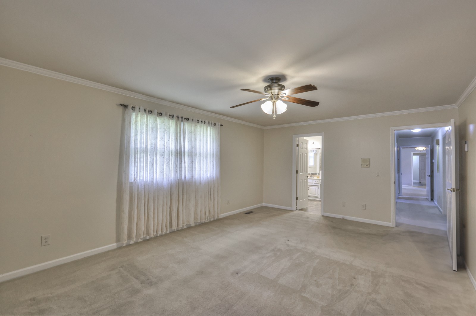 1703 Cook Dr