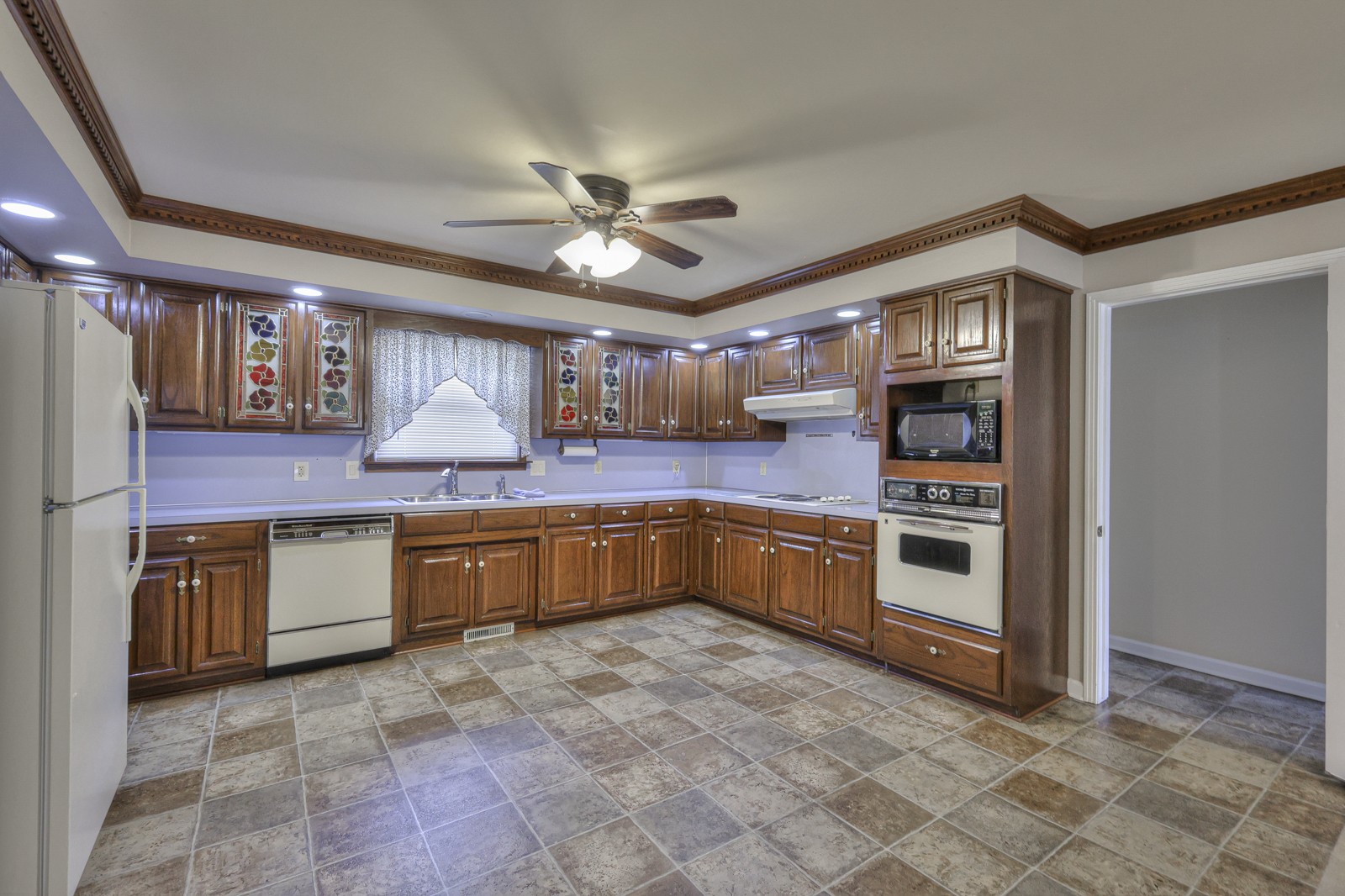 1703 Cook Dr