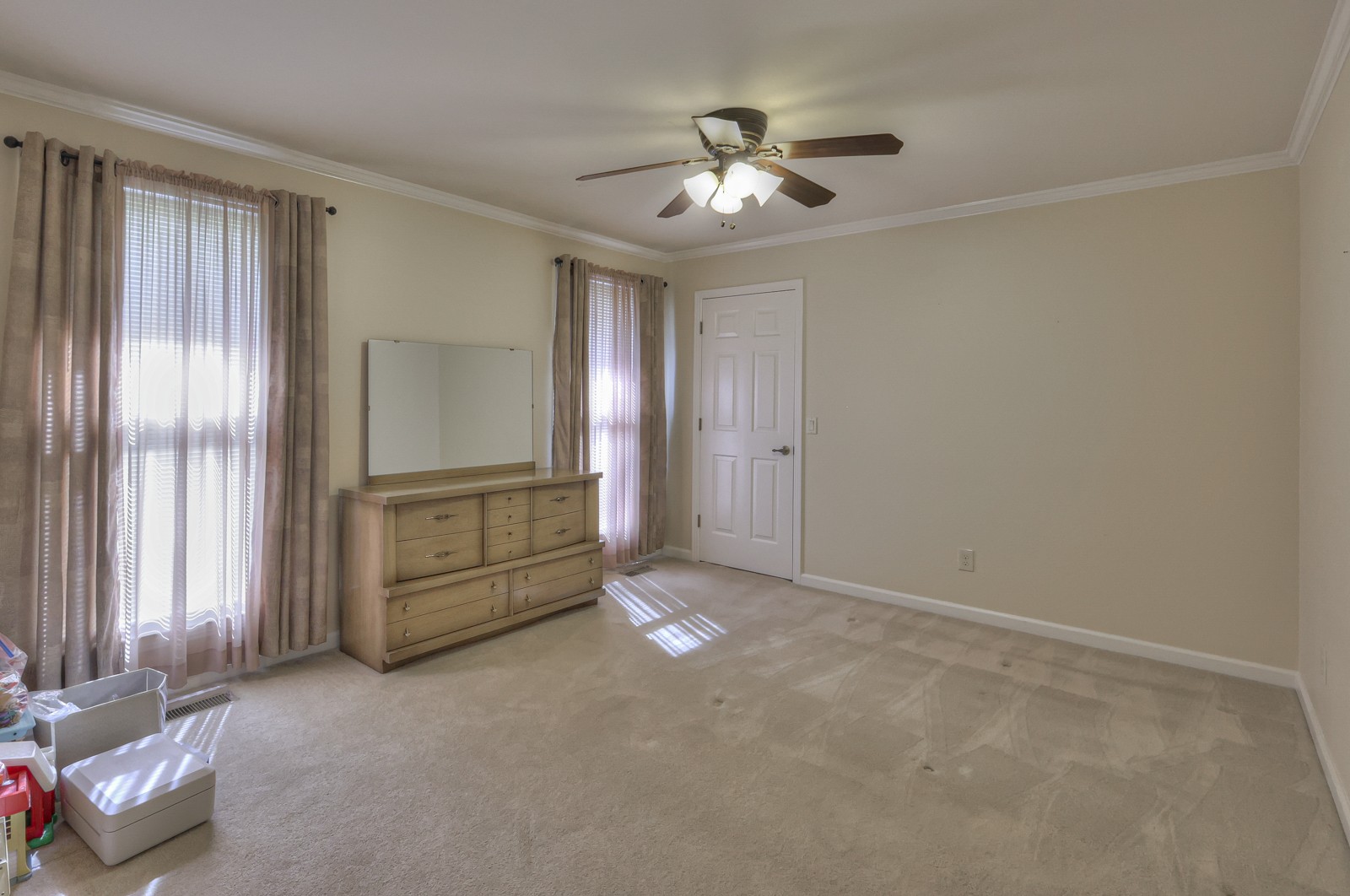1703 Cook Dr