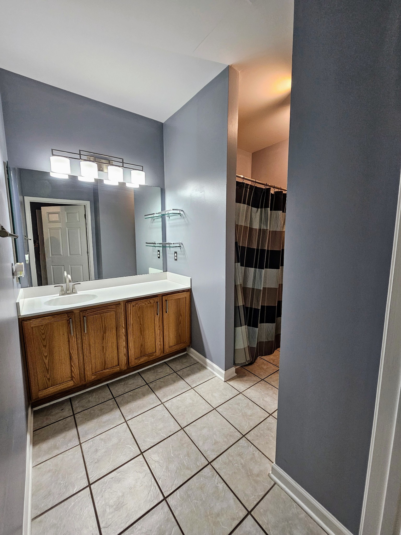 3401 Anderson Rd Unit: 73