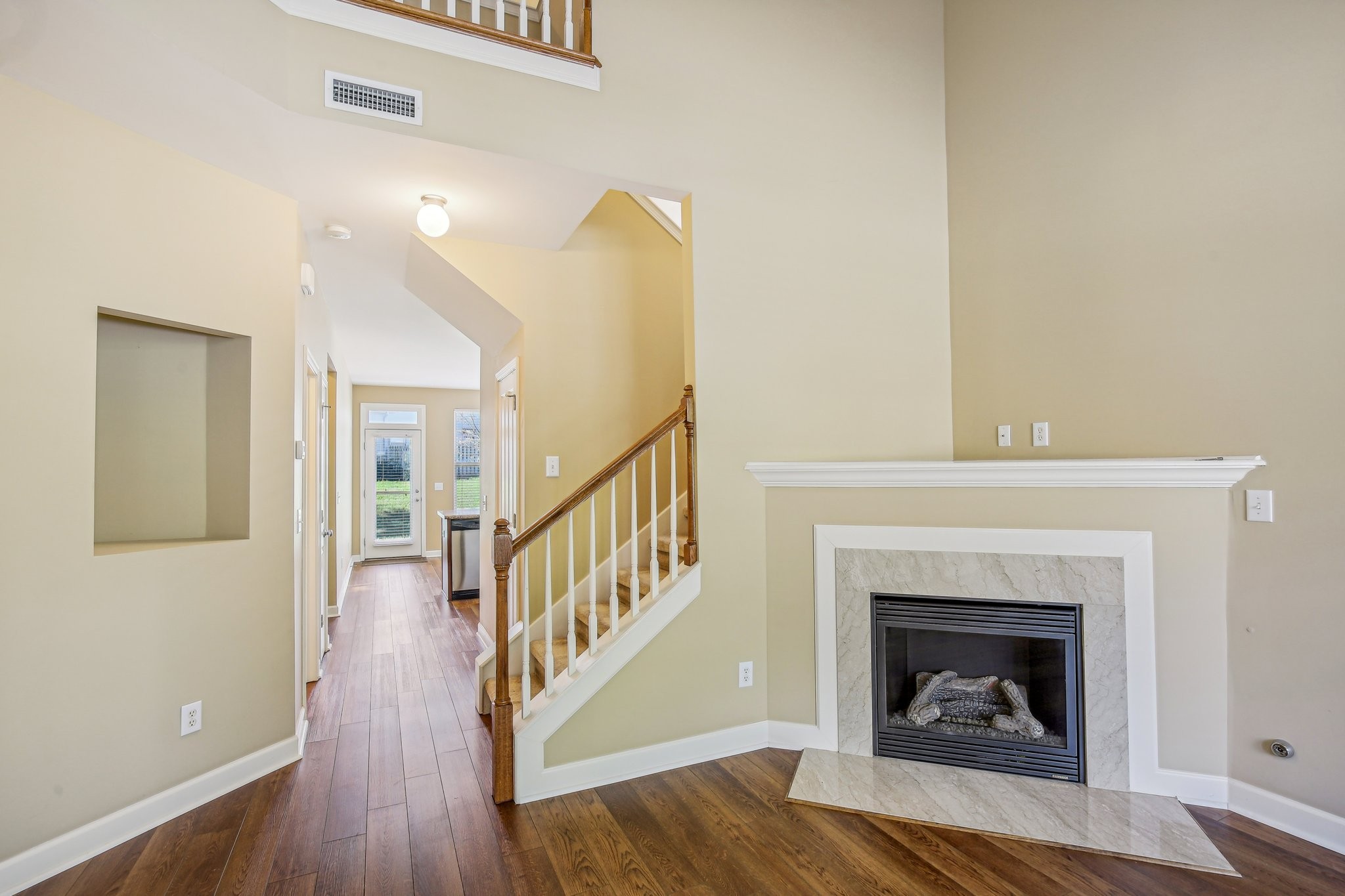 507 Griffin Cir