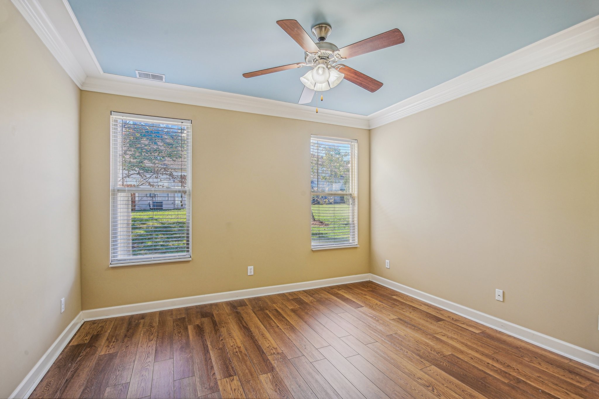 507 Griffin Cir