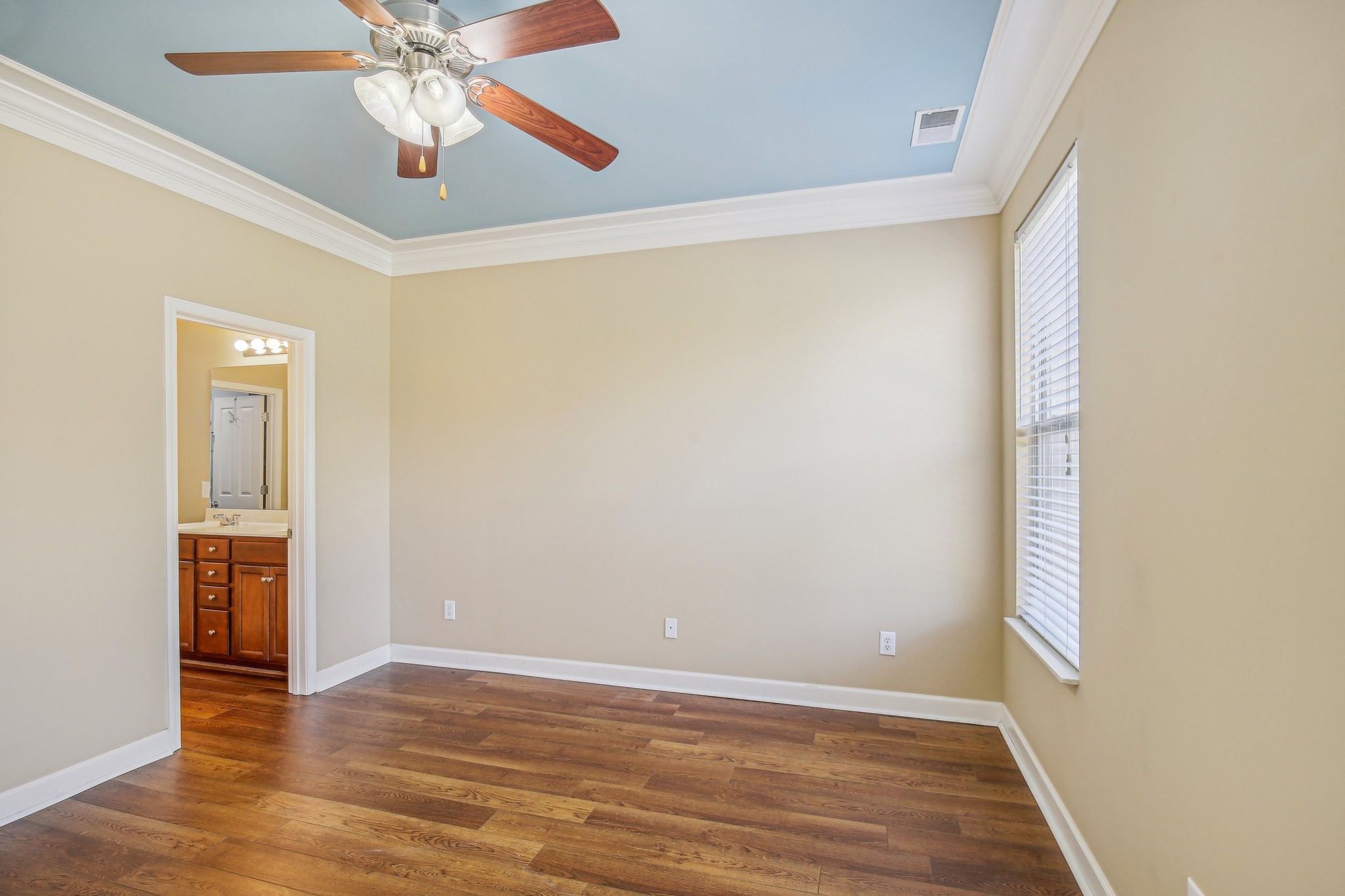 507 Griffin Cir