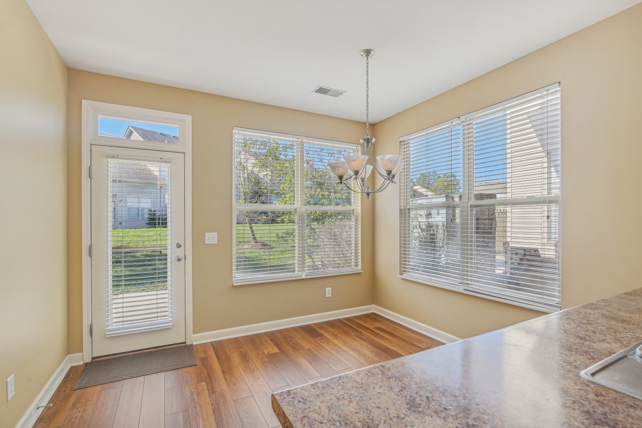 507 Griffin Cir