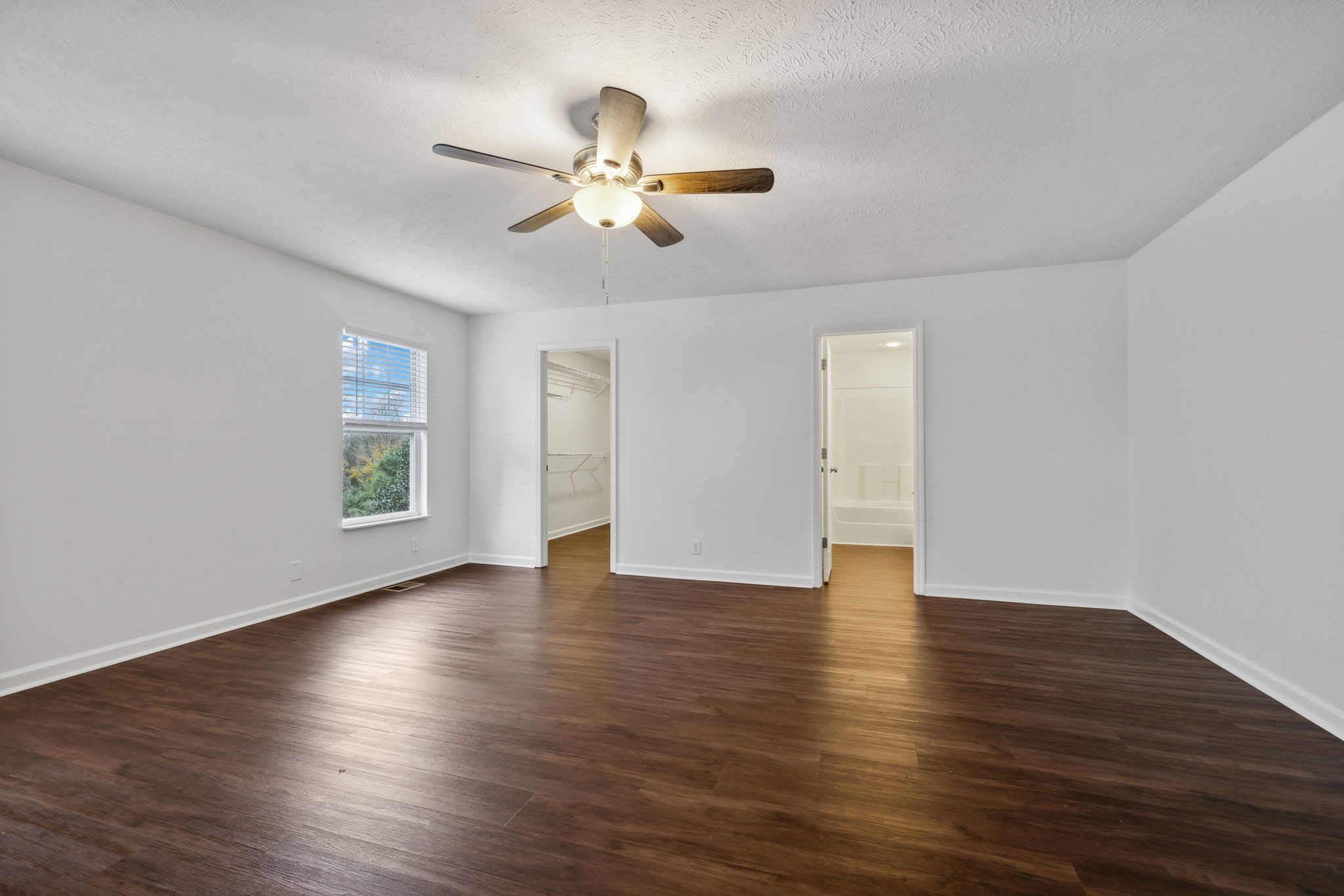 104 Tate Ct