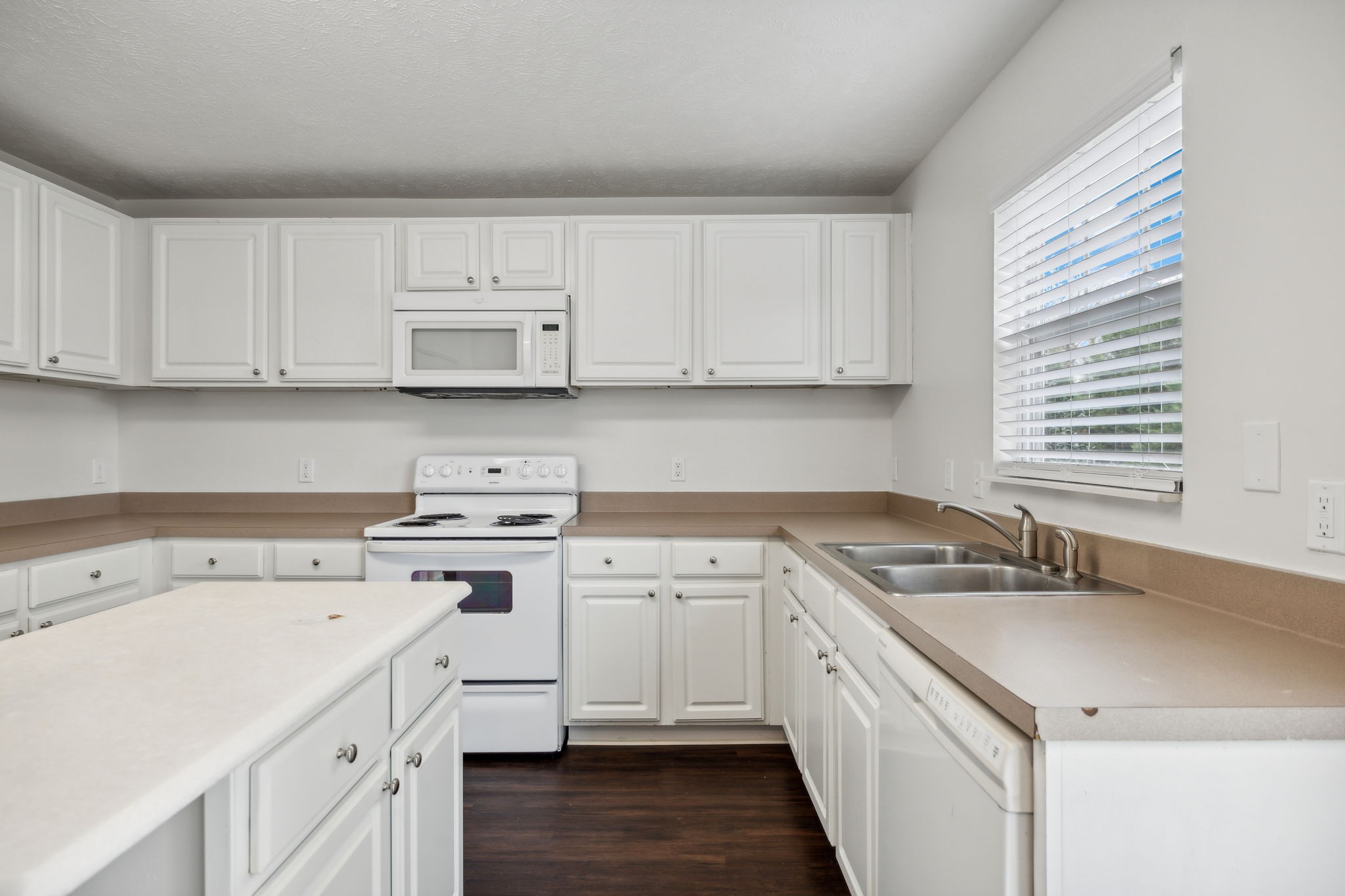 104 Tate Ct