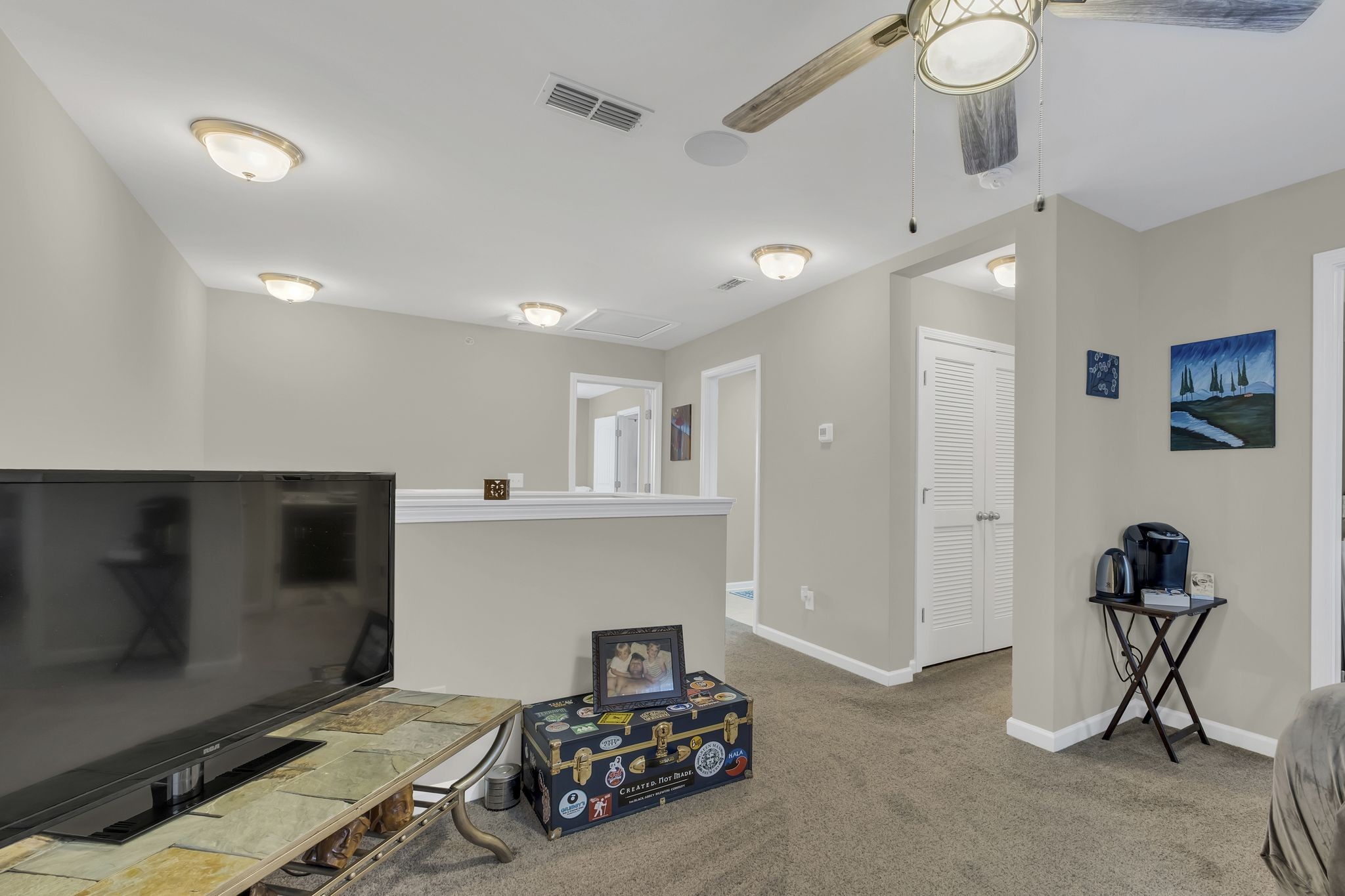 825 Kennear Ln