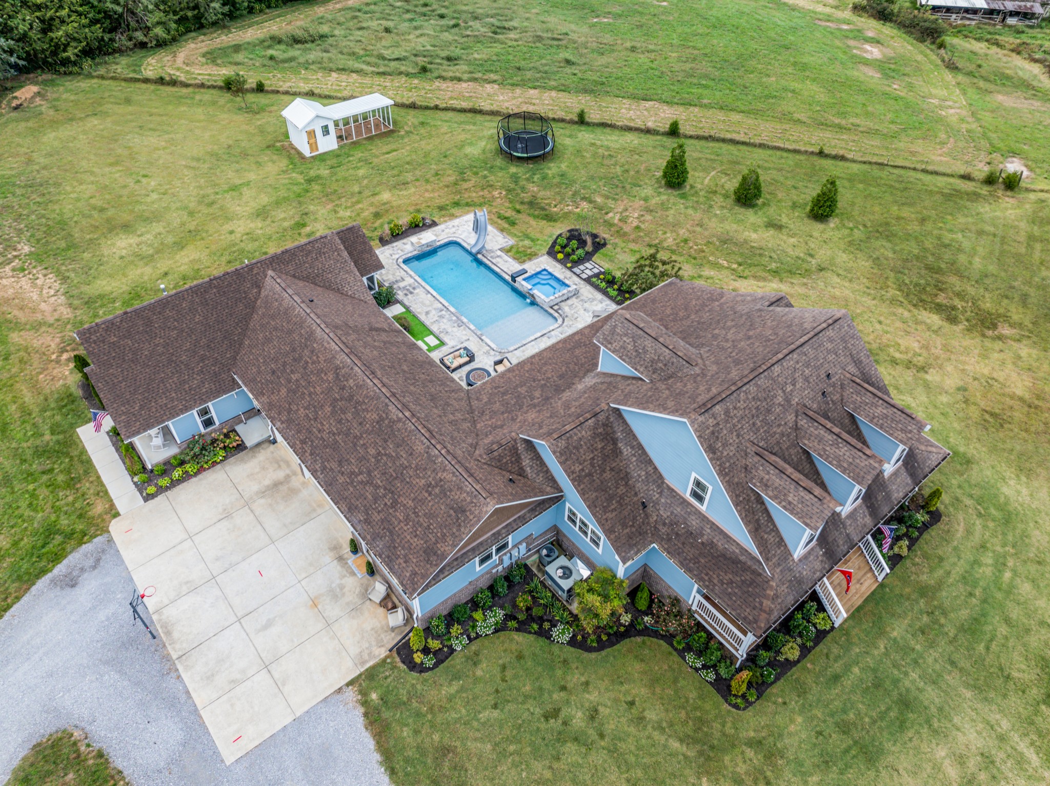1040 NW Rutland Rd