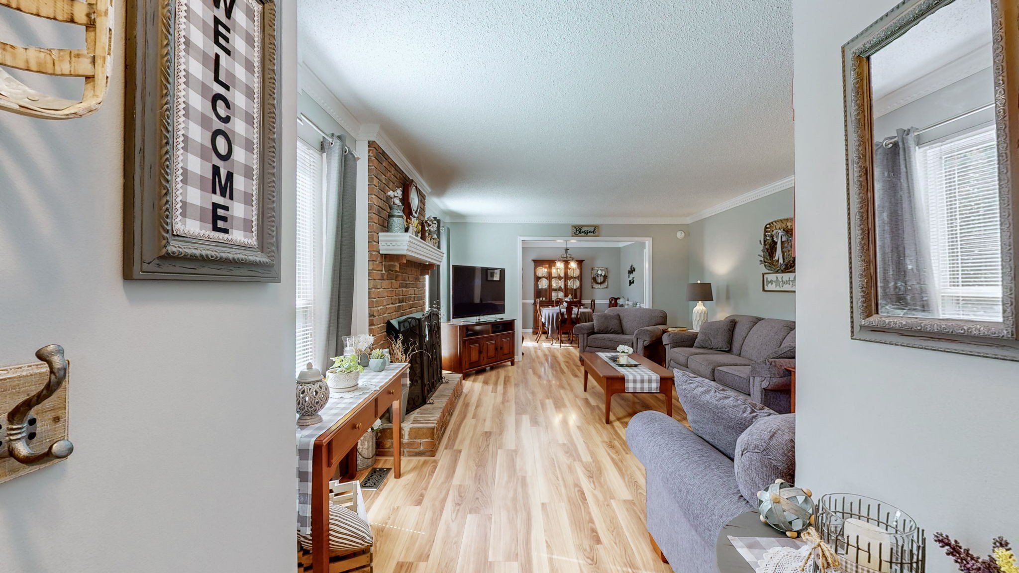 3428 Country Ridge Dr