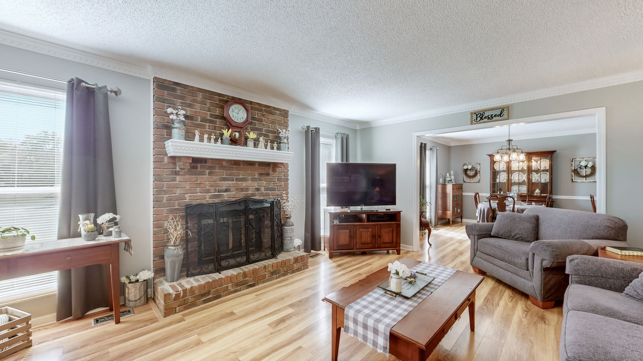 3428 Country Ridge Dr
