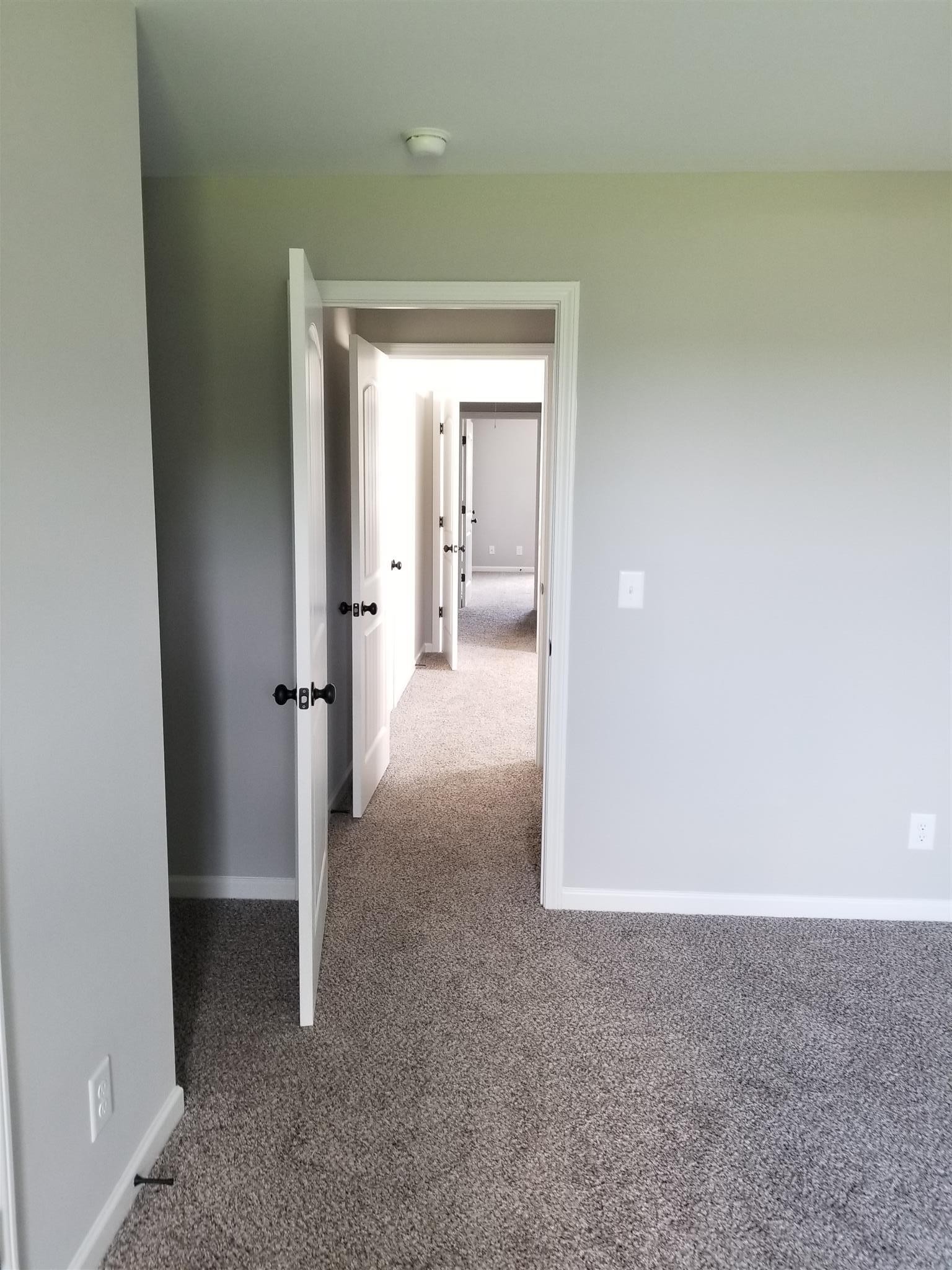 1240B Bluebird Rd