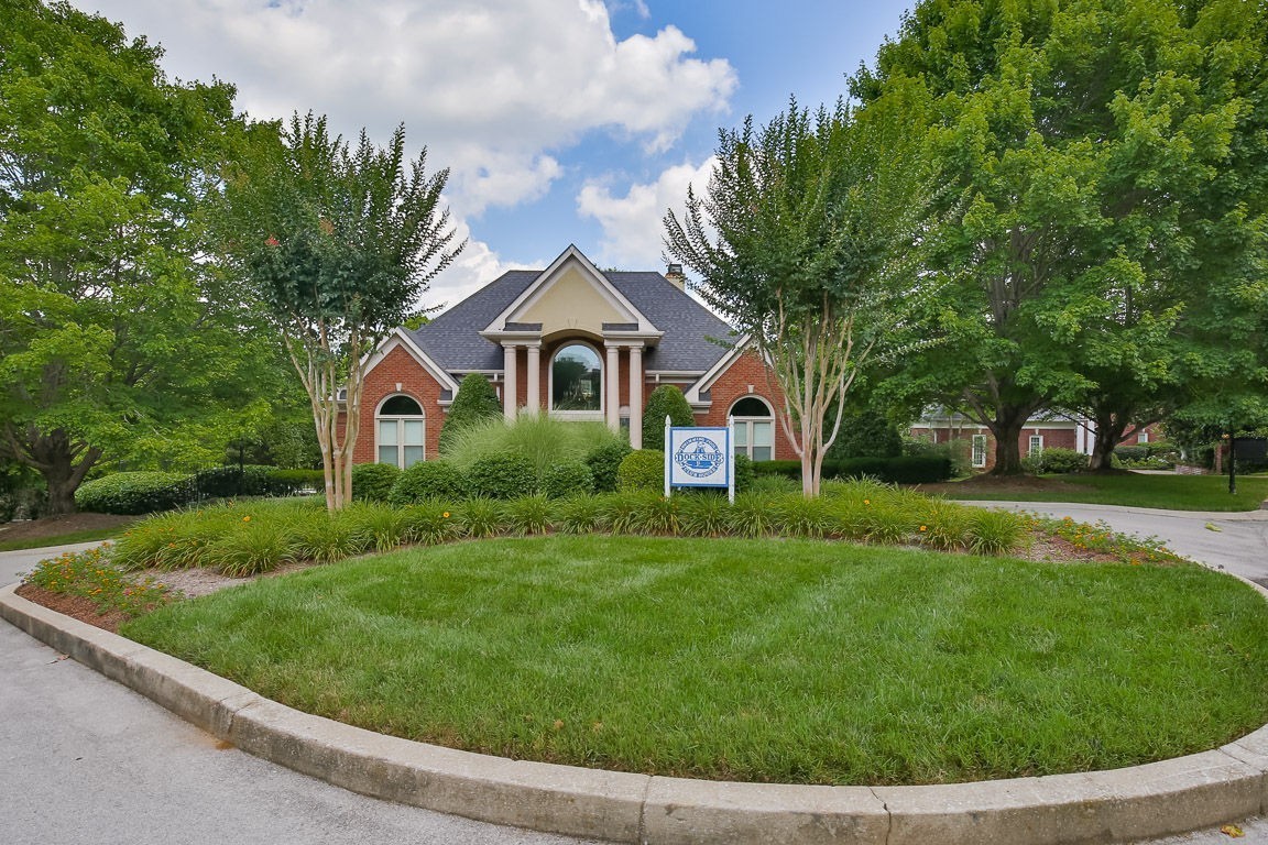 304 Shute Ct