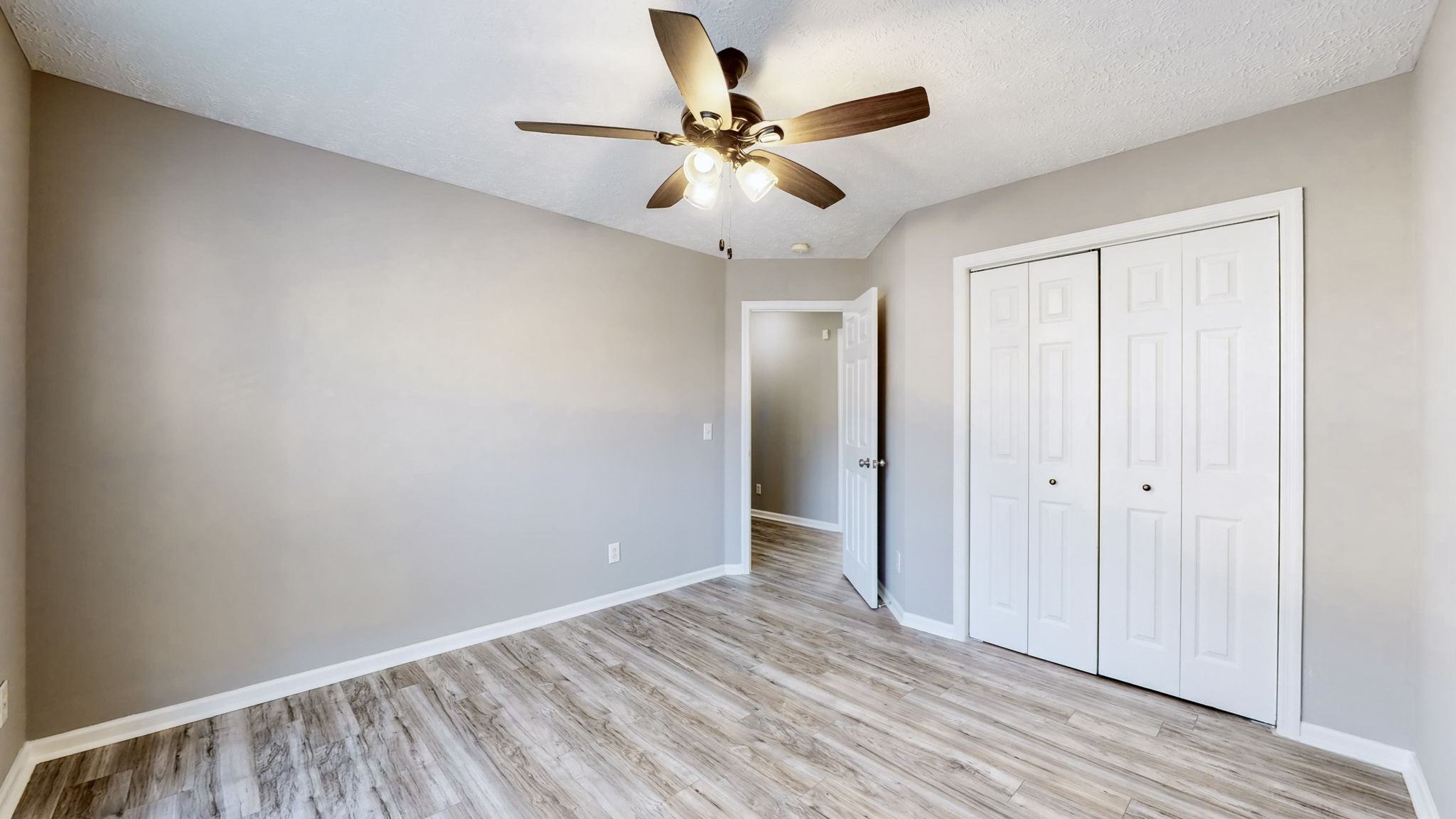 1520 Mount Mitchell Ct